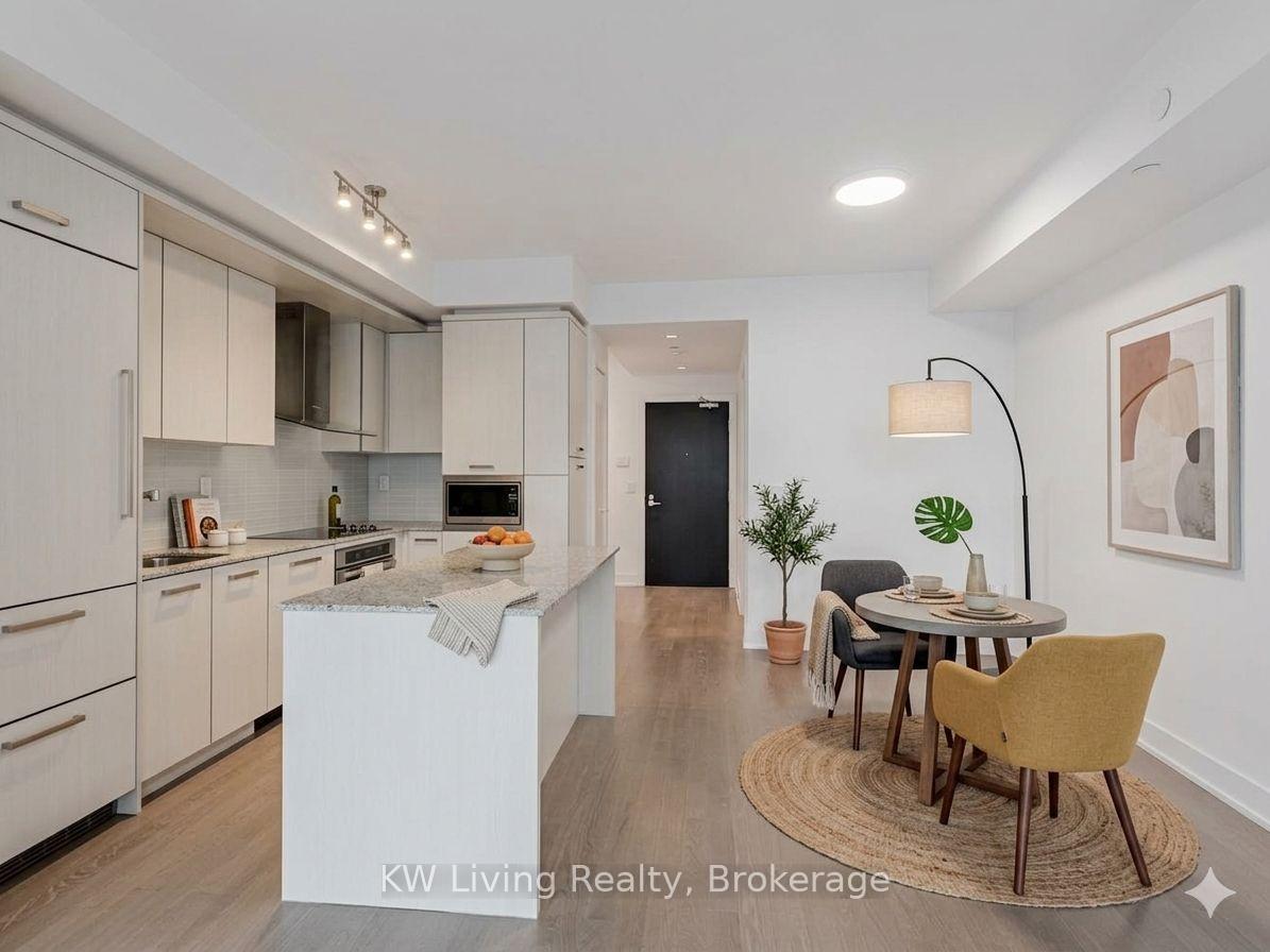 Photo 4 of Unit 409, 3018 Yonge Street, Toronto, Lawrence Park South — HOMEH