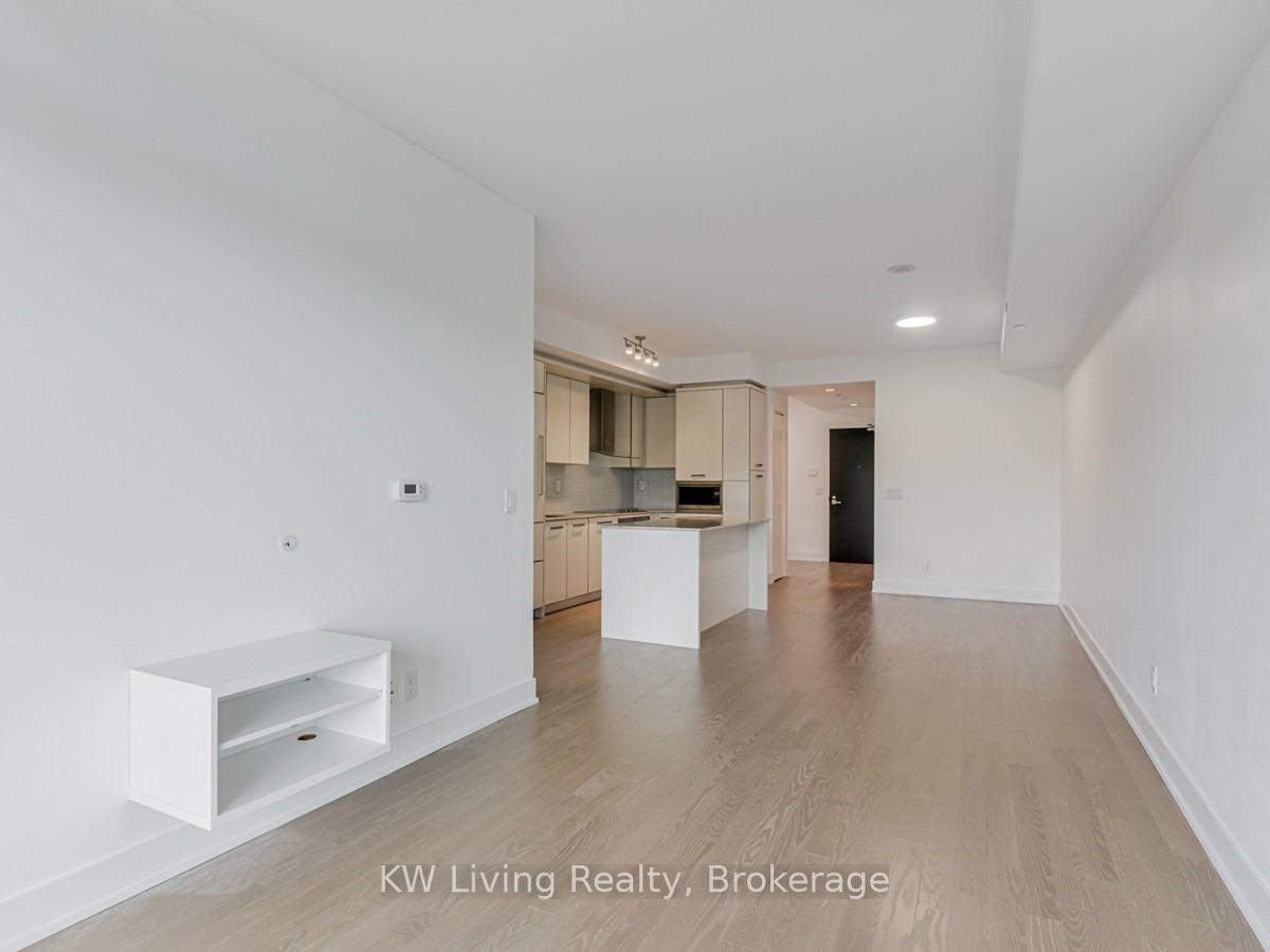 Photo 13 of Unit 409, 3018 Yonge Street, Toronto, Lawrence Park South — HOMEH