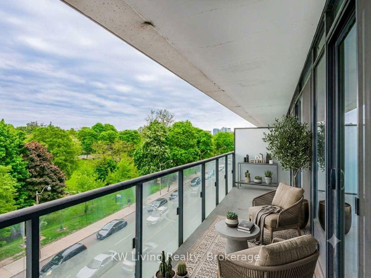 Photo 18 of Unit 409, 3018 Yonge Street, Toronto, Lawrence Park South — HOMEH
