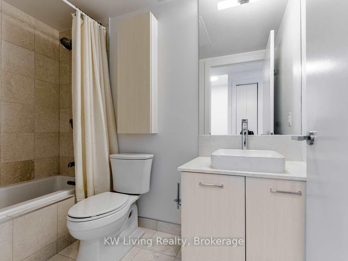 Photo 22 of Unit 409, 3018 Yonge Street, Toronto, Lawrence Park South — HOMEH