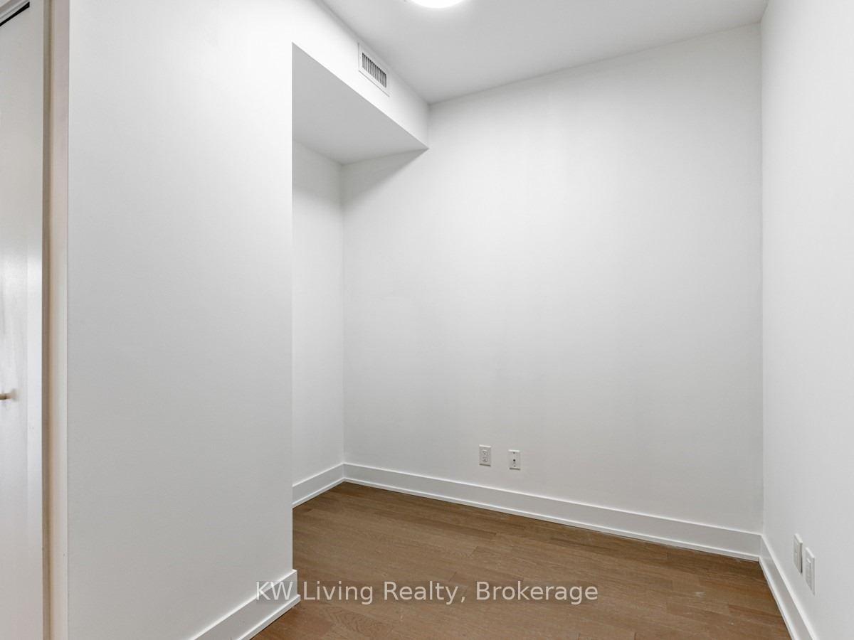Photo 23 of Unit 409, 3018 Yonge Street, Toronto, Lawrence Park South — HOMEH