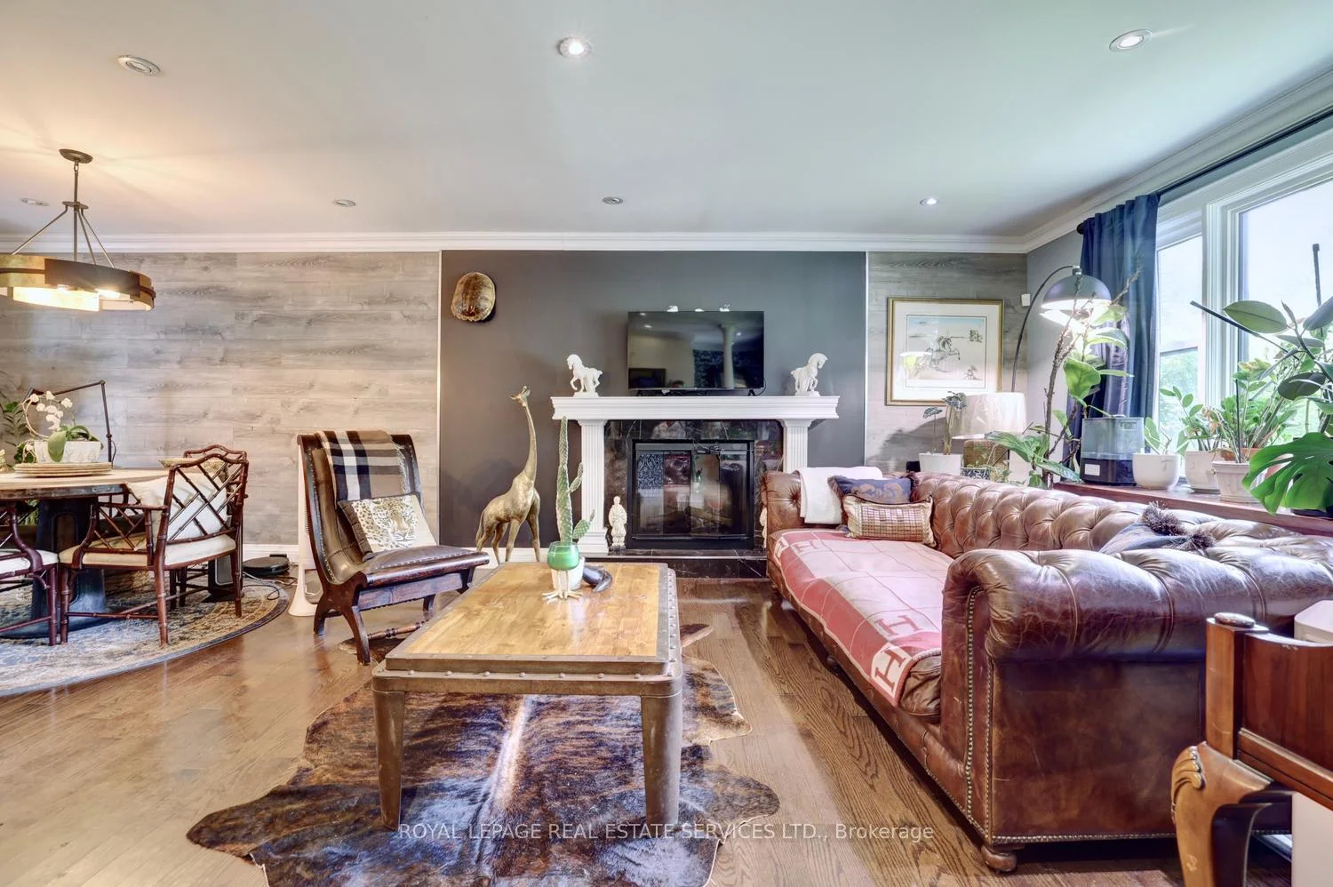 Photo 9 of 1028 Cedar Avenue, Burlington, LaSalle — HOMEH