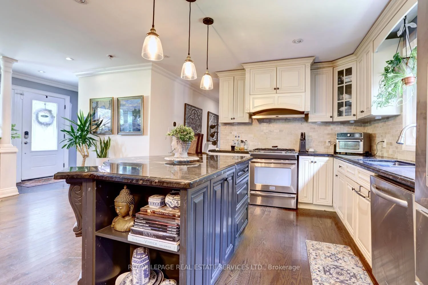 Photo 19 of 1028 Cedar Avenue, Burlington, LaSalle — HOMEH