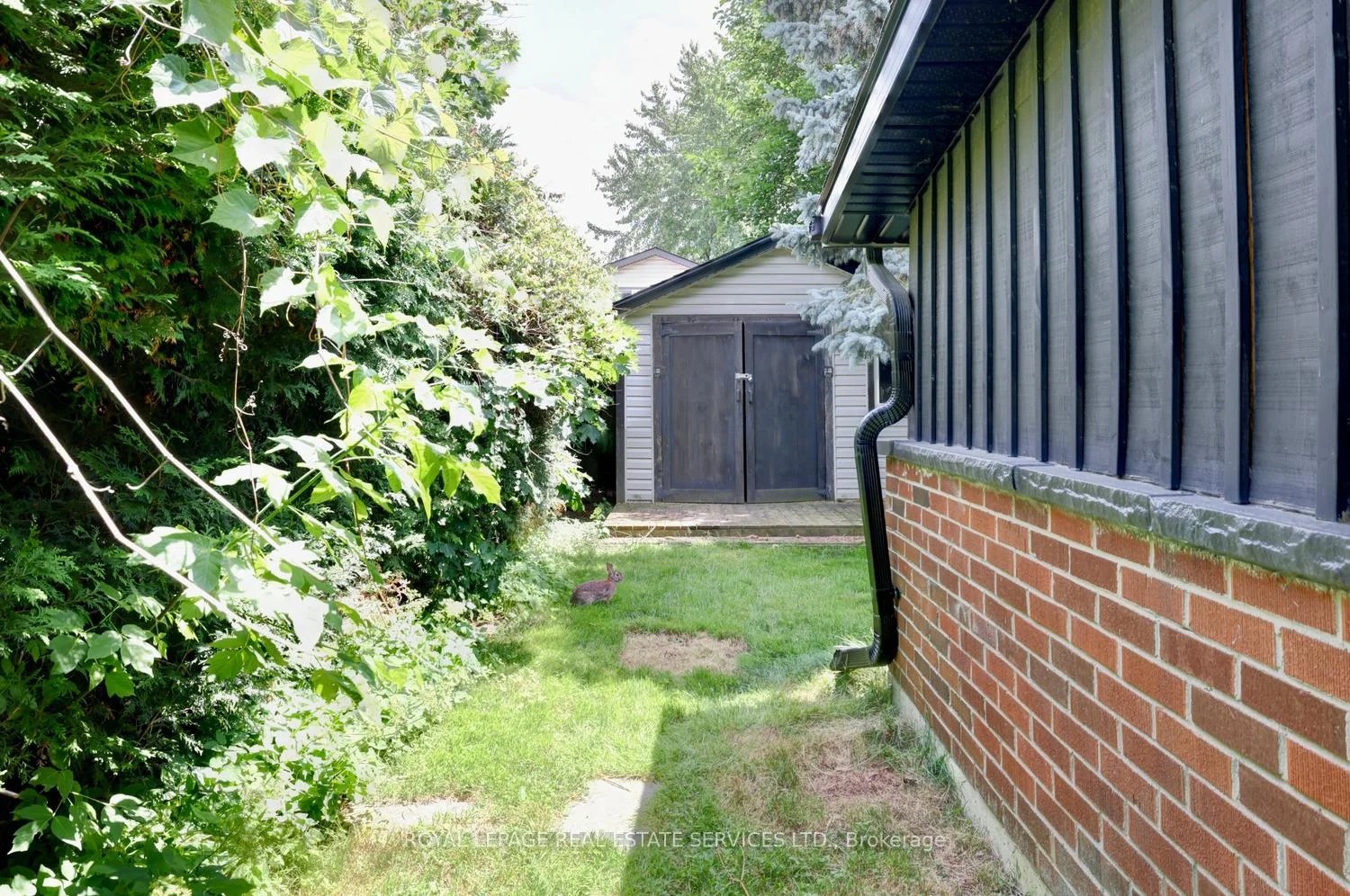 Photo 32 of 1028 Cedar Avenue, Burlington, LaSalle — HOMEH