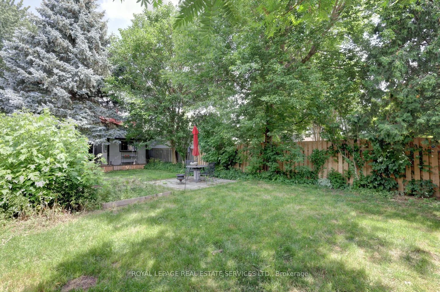 Photo 36 of 1028 Cedar Avenue, Burlington, LaSalle — HOMEH