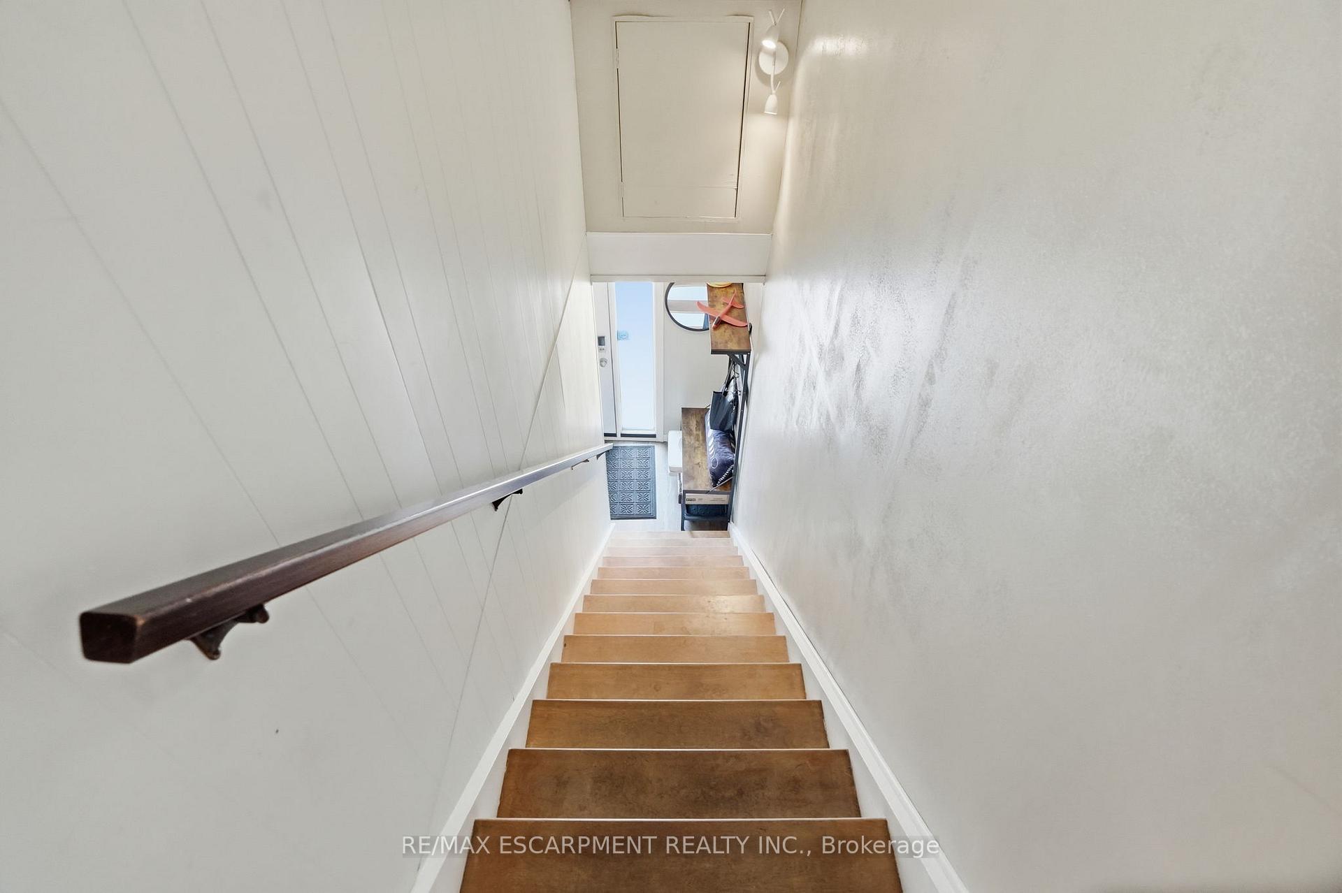 Photo 17 of 19 Victoria Street, Brant, Paris — HOMEH