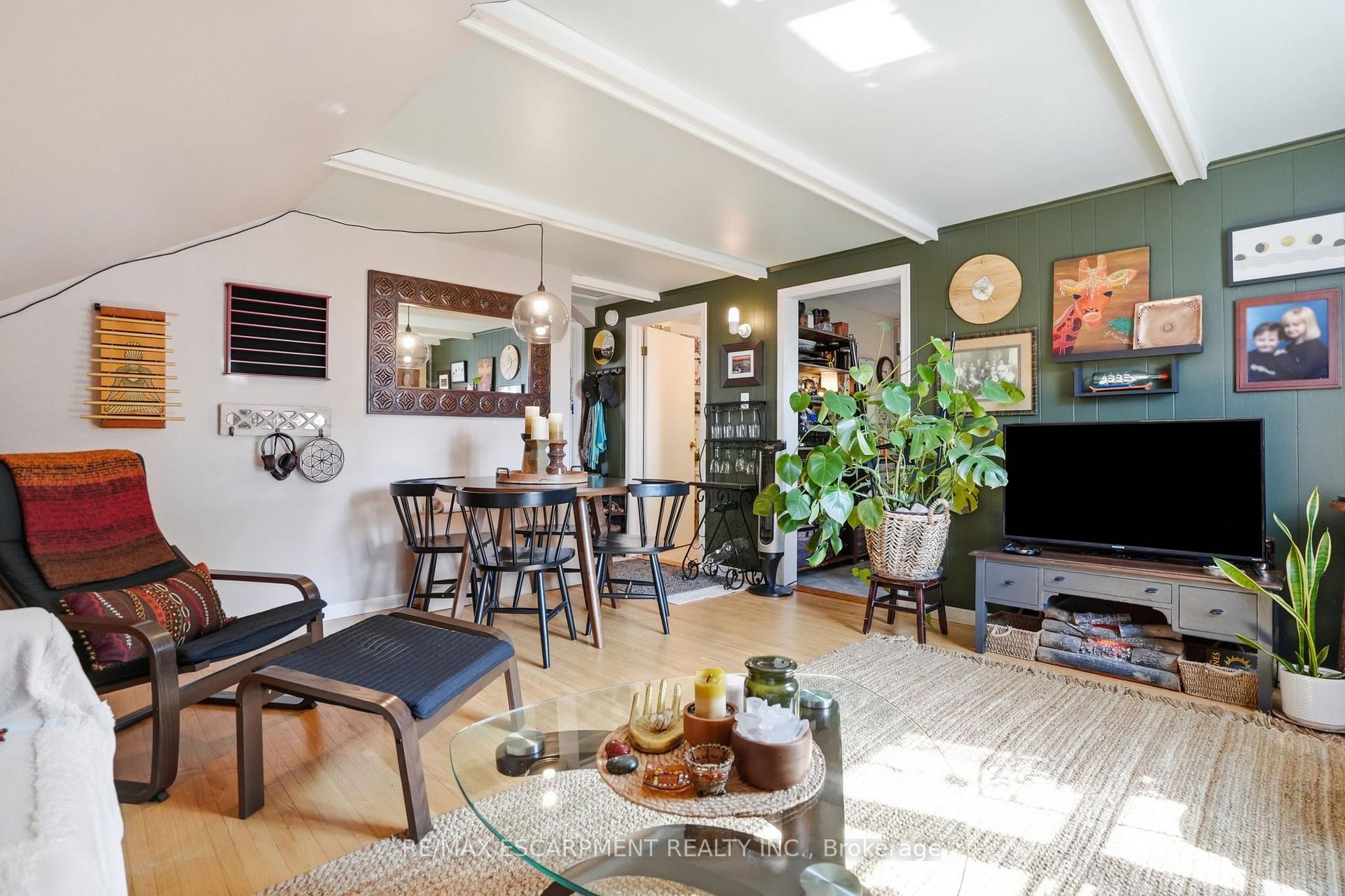 Photo 20 of 19 Victoria Street, Brant, Paris — HOMEH