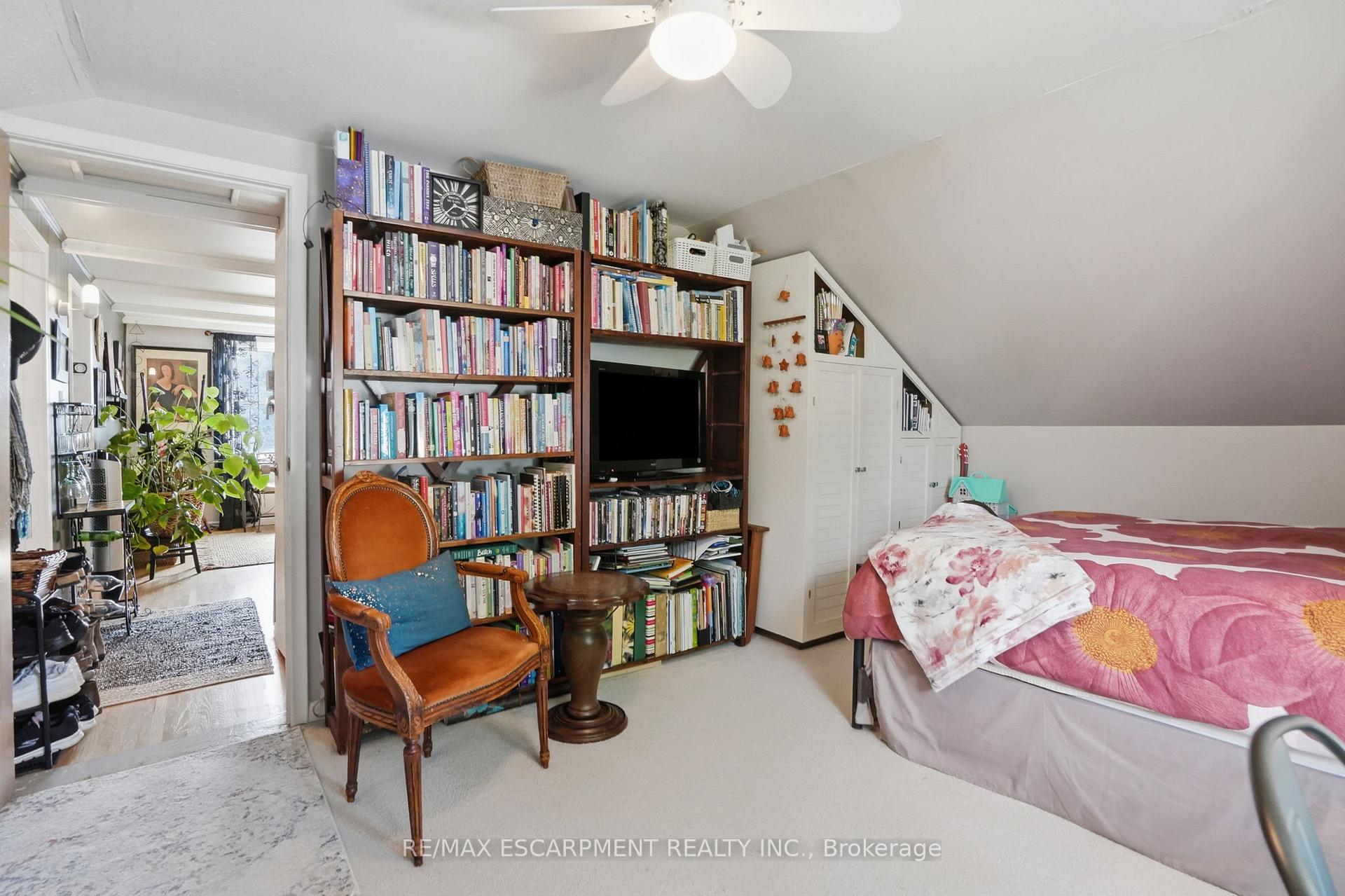 Photo 26 of 19 Victoria Street, Brant, Paris — HOMEH