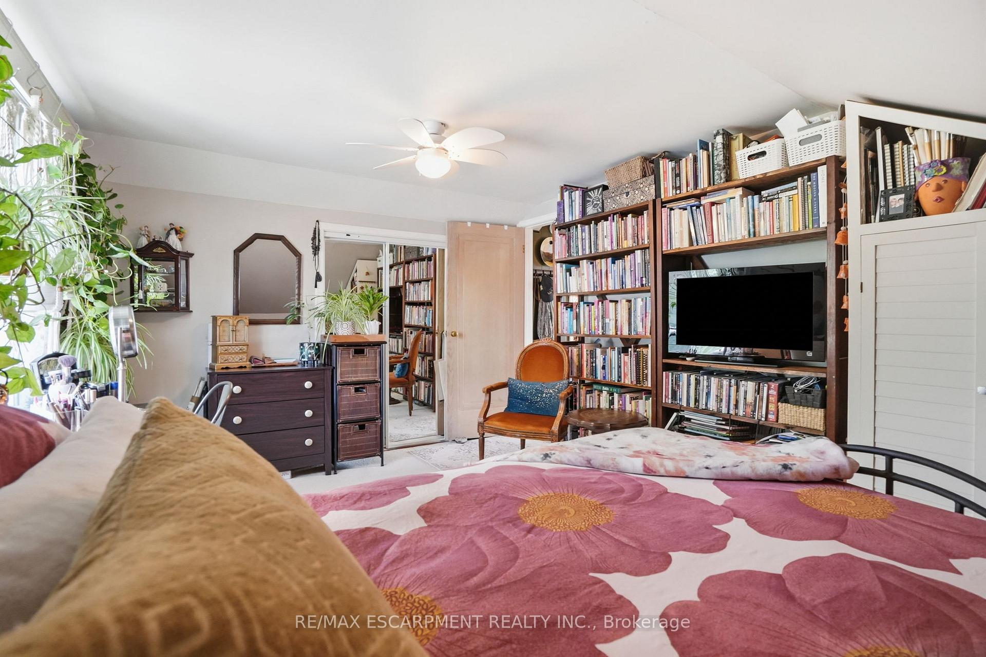 Photo 27 of 19 Victoria Street, Brant, Paris — HOMEH