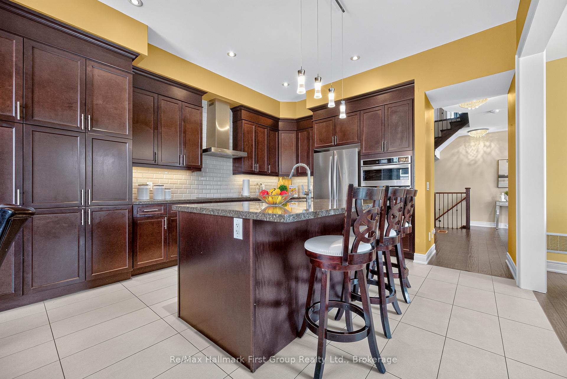 Photo 18 of 22 Hayeraft Street, Whitby, Rural Whitby — HOMEH
