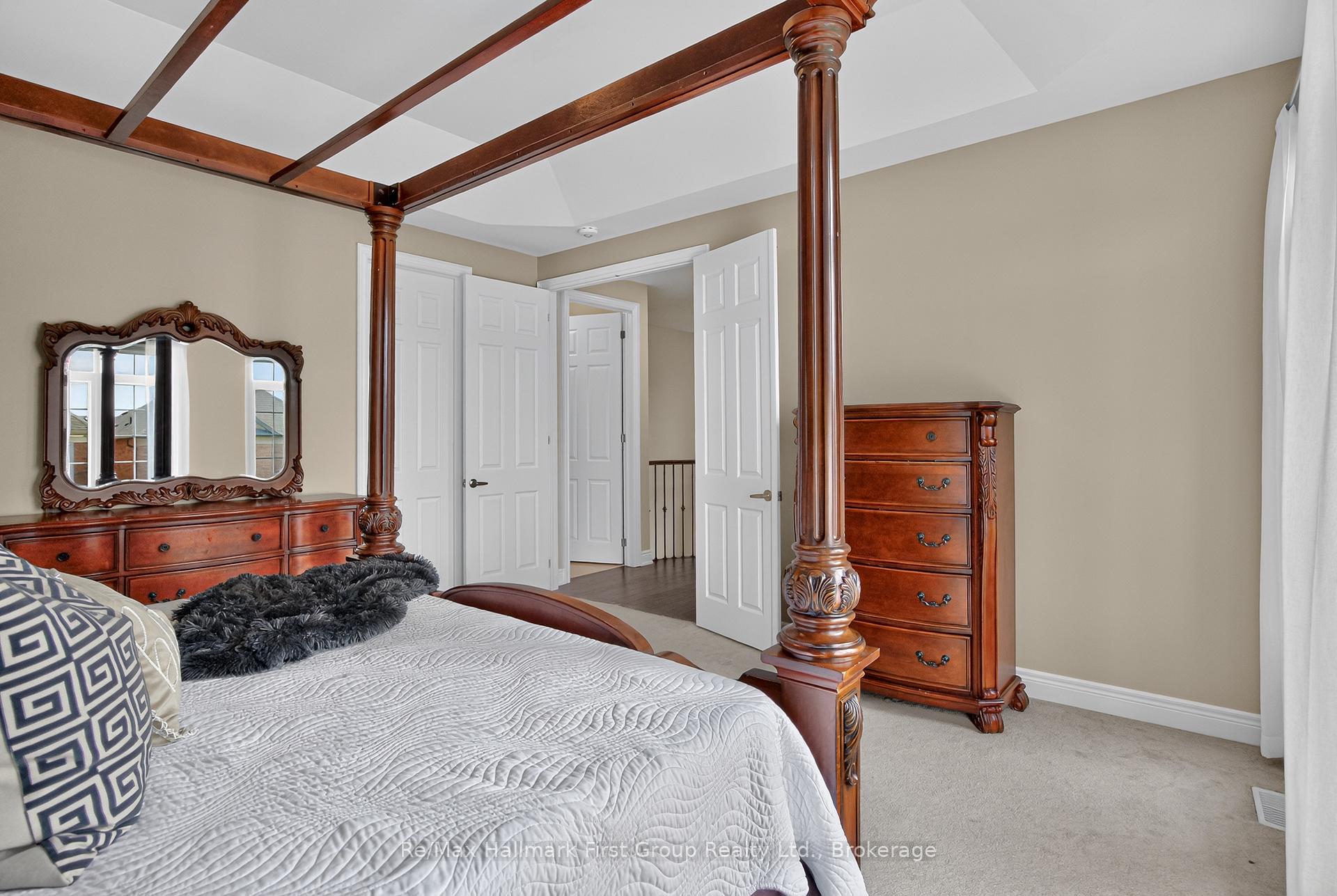 Photo 34 of 22 Hayeraft Street, Whitby, Rural Whitby — HOMEH