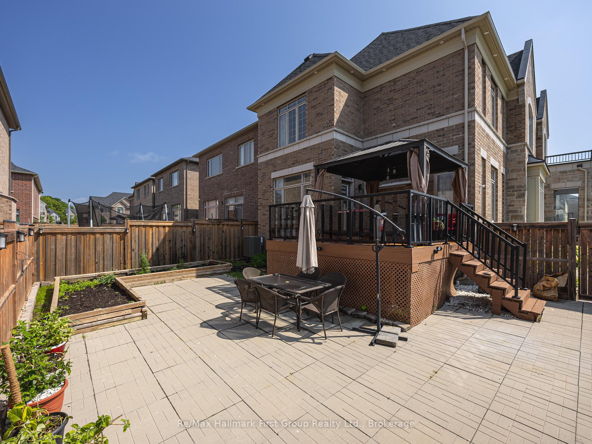 Photo 46 of 22 Hayeraft Street, Whitby, Rural Whitby — HOMEH