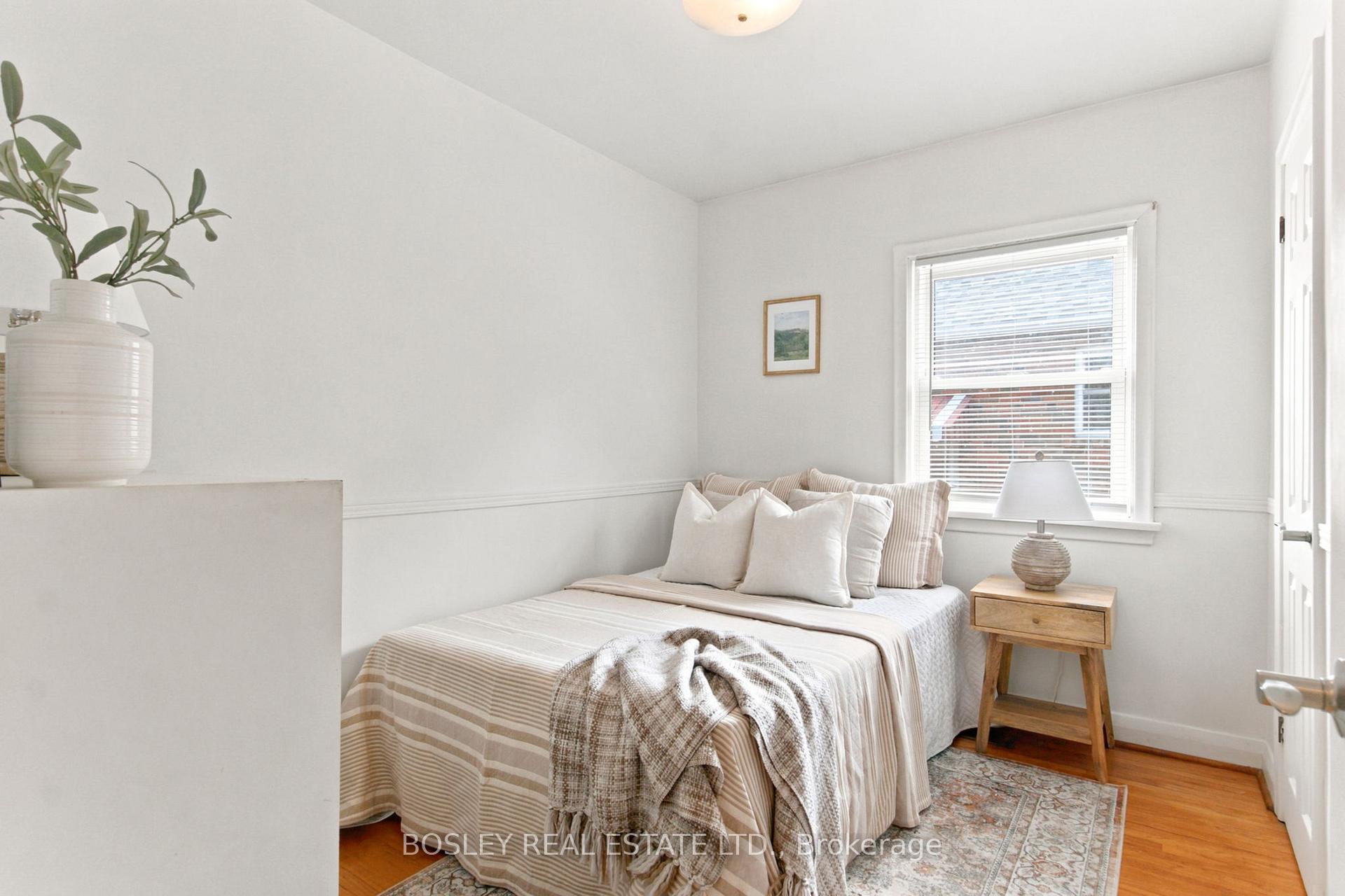 Photo 24 of 251 Ellington Drive, Scarborough, Wexford-Maryvale — HOMEH
