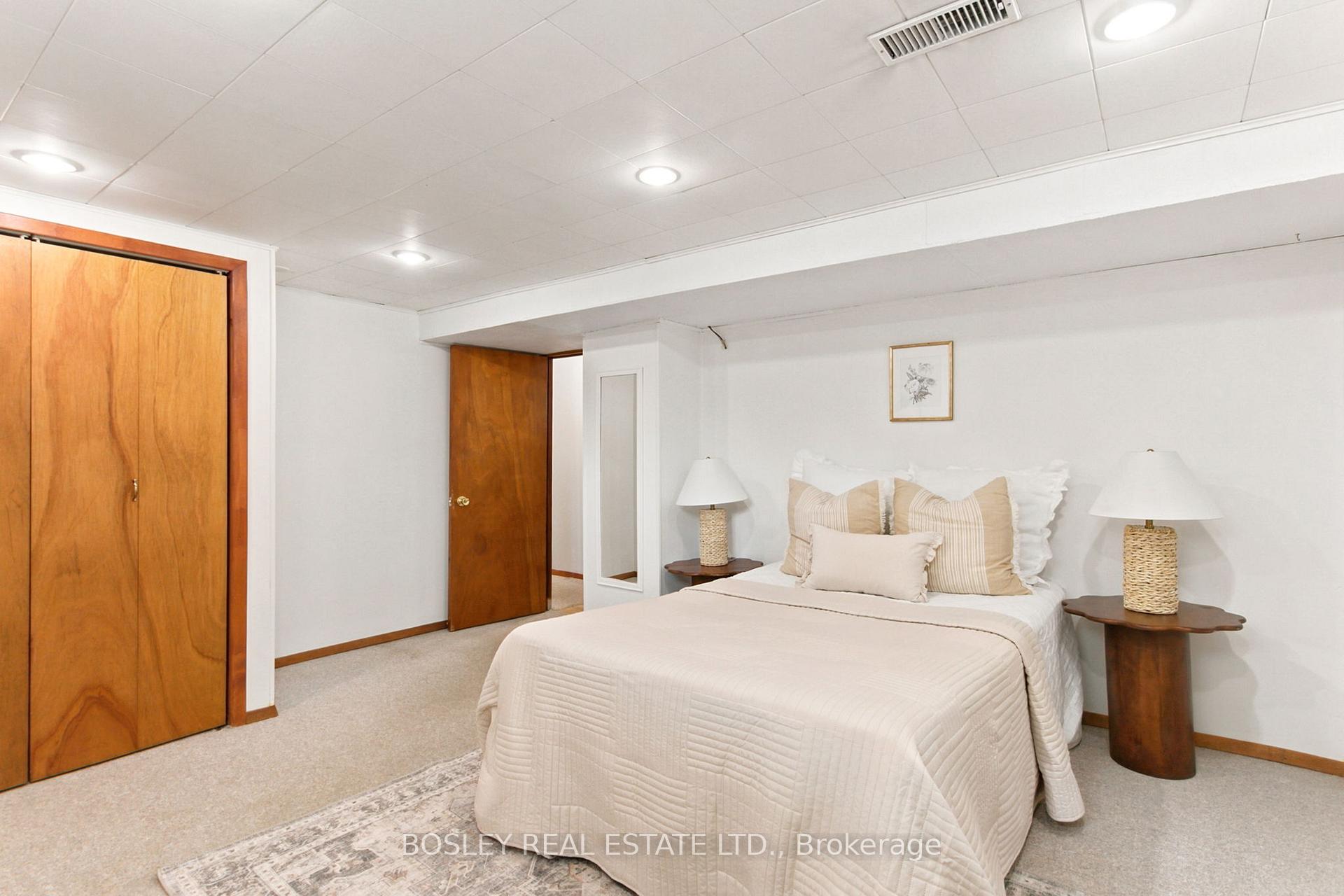 Photo 29 of 251 Ellington Drive, Scarborough, Wexford-Maryvale — HOMEH