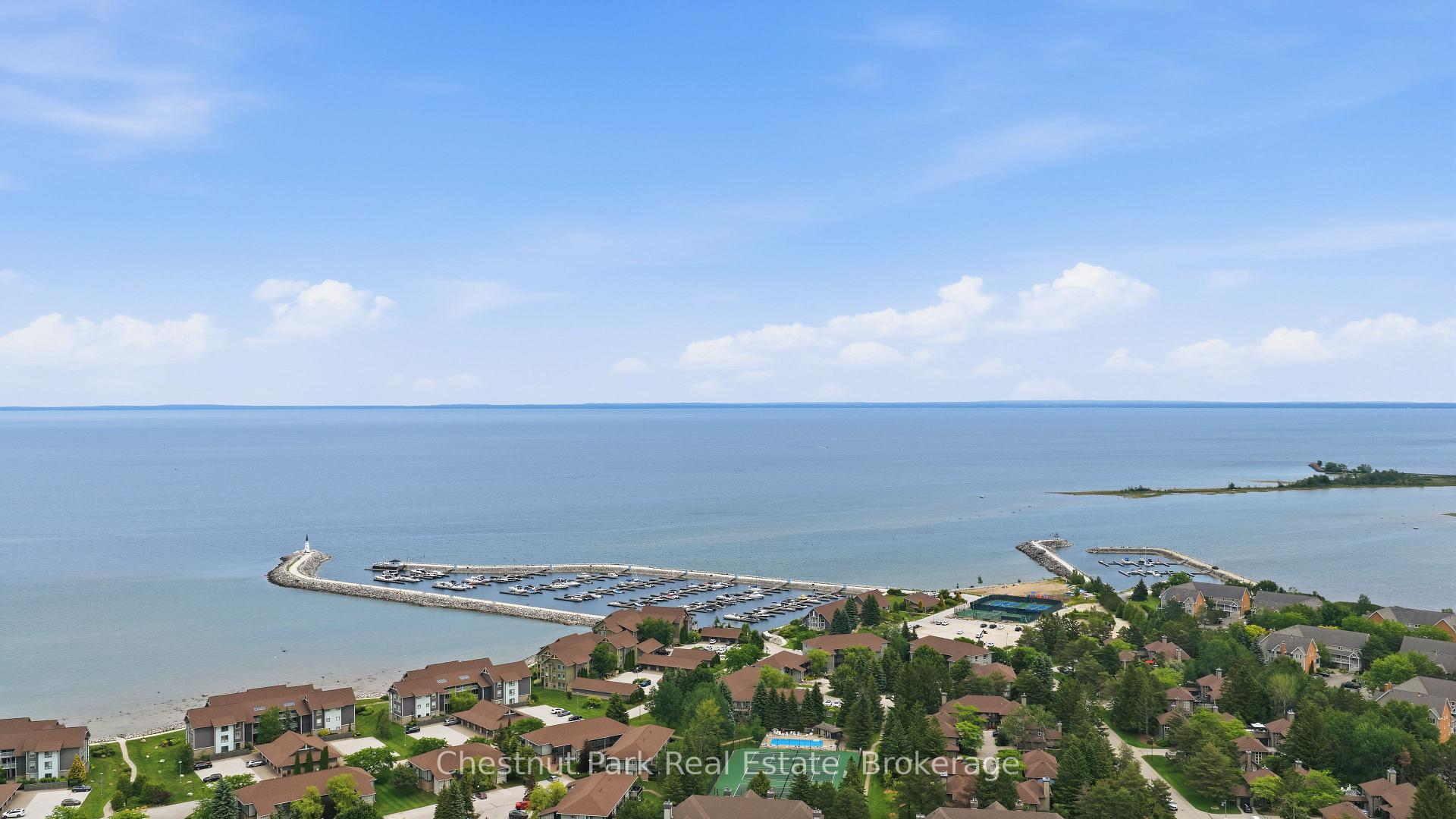 Photo 3 of 504 Mariners Way, Collingwood — HOMEH