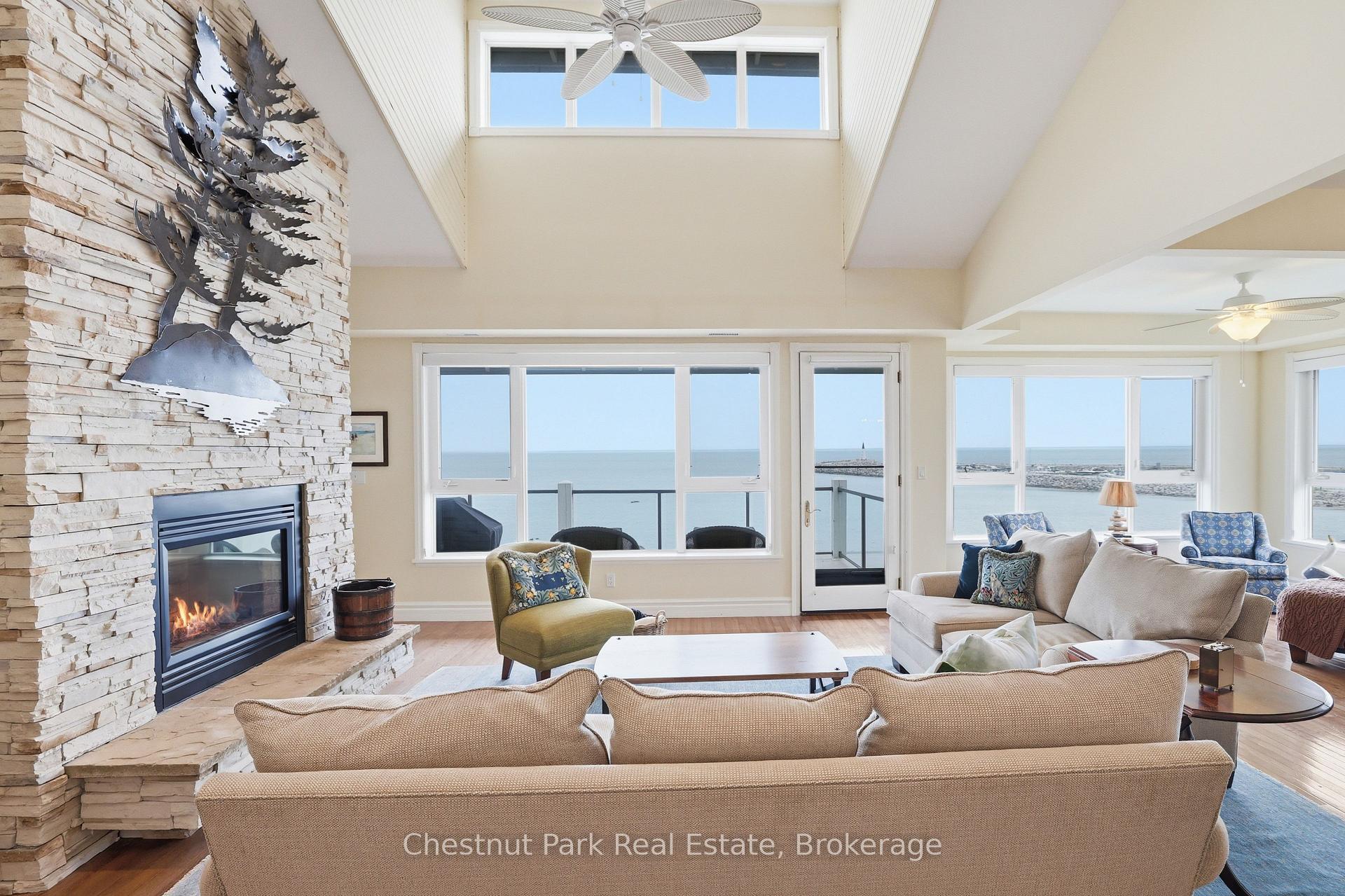 Photo 17 of 504 Mariners Way, Collingwood — HOMEH