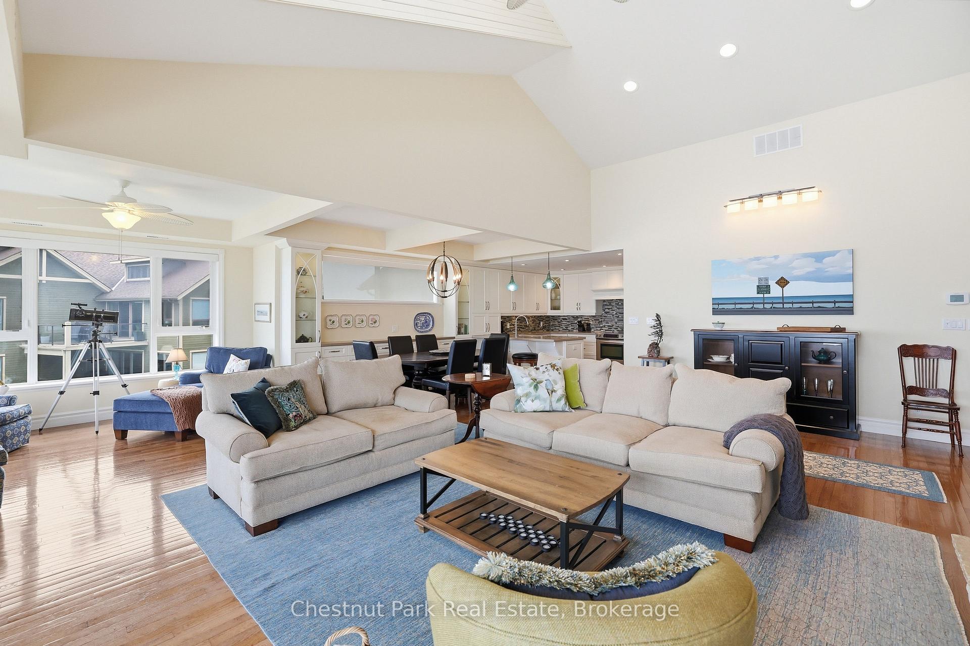 Photo 21 of 504 Mariners Way, Collingwood — HOMEH