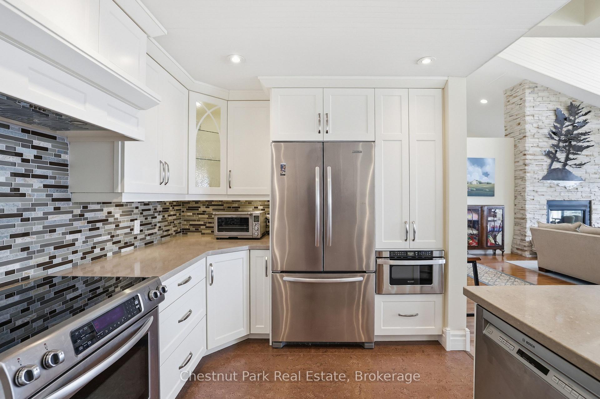Photo 29 of 504 Mariners Way, Collingwood — HOMEH