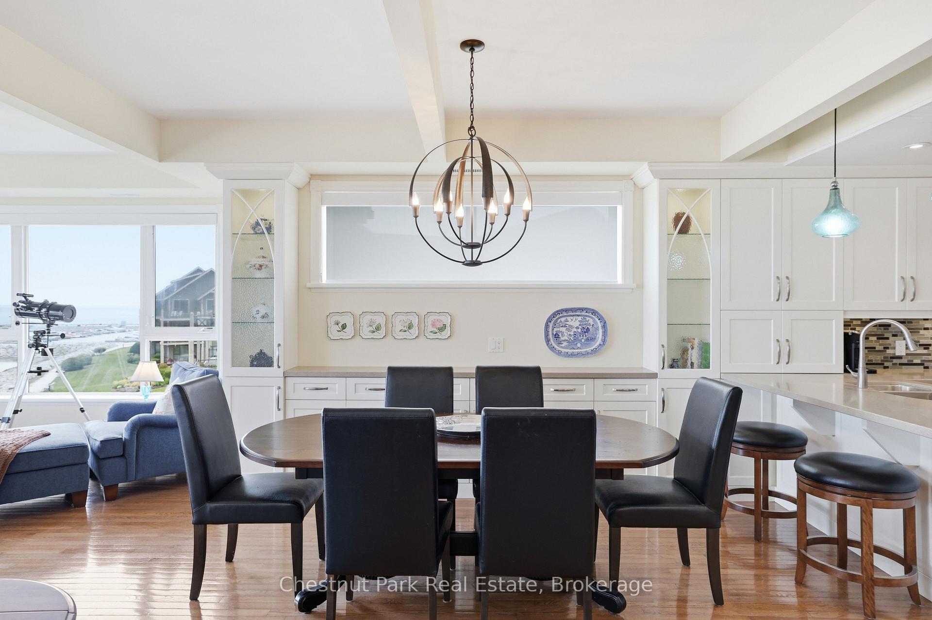 Photo 33 of 504 Mariners Way, Collingwood — HOMEH