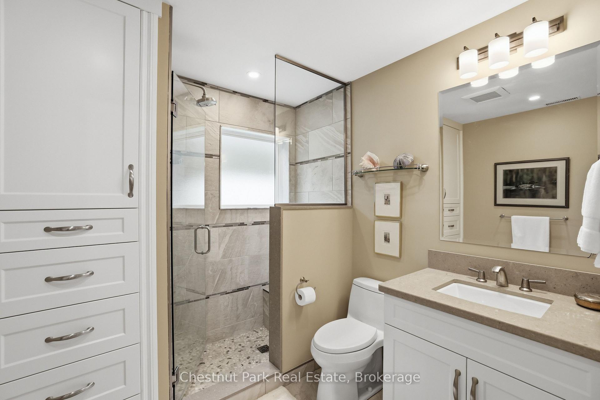 Photo 48 of 504 Mariners Way, Collingwood — HOMEH