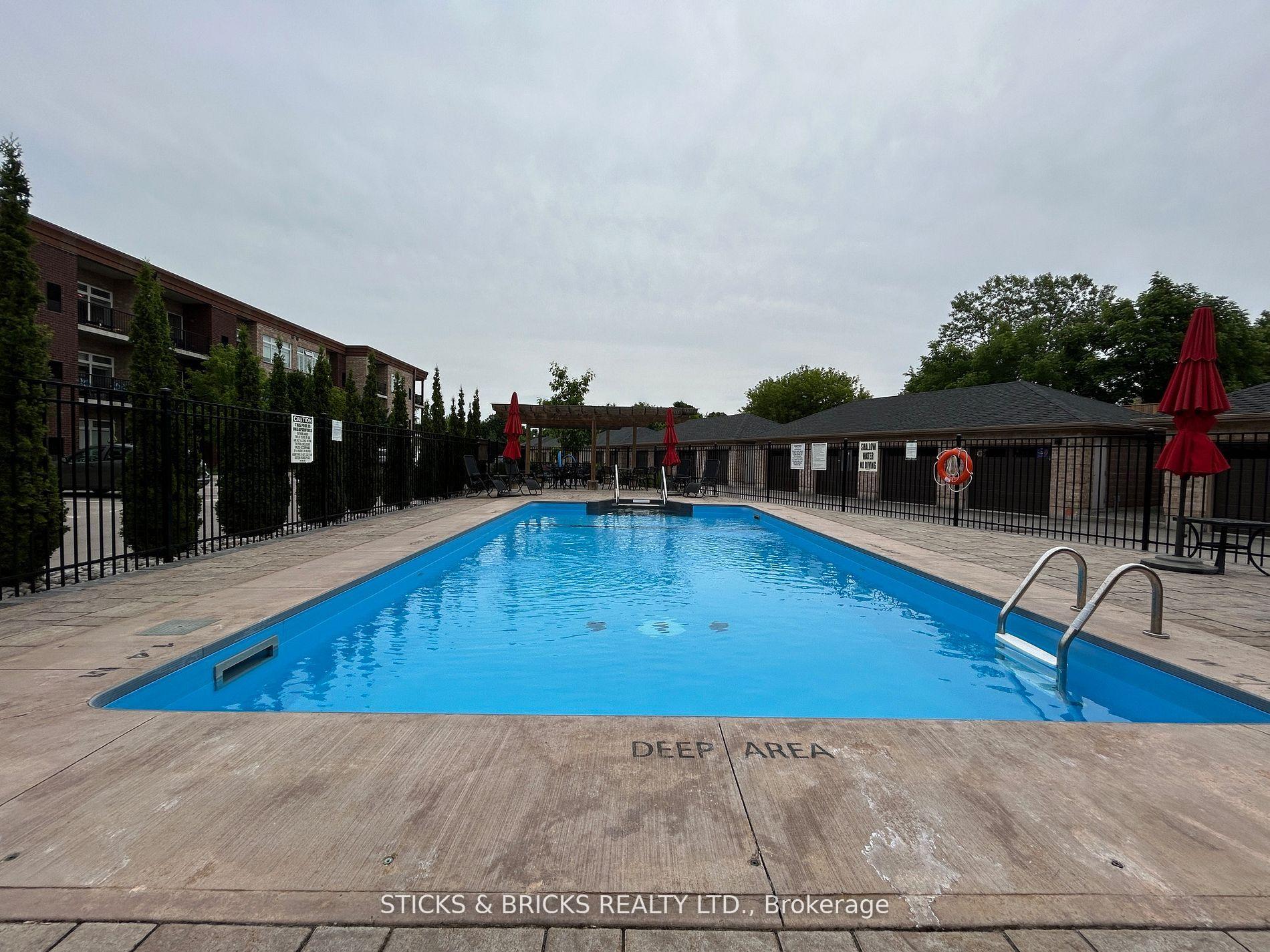 Photo 21 of Unit 111, 4644 Pettit Avenue, Niagara Falls, Morrison — HOMEH