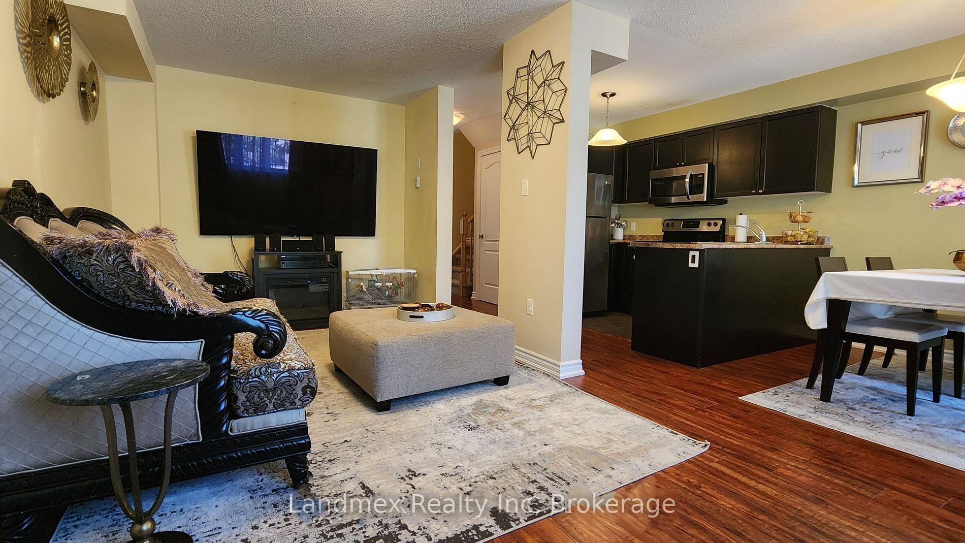 Photo 7 of Unit 43, 227 Harvie Road, Barrie, Holly — HOMEH