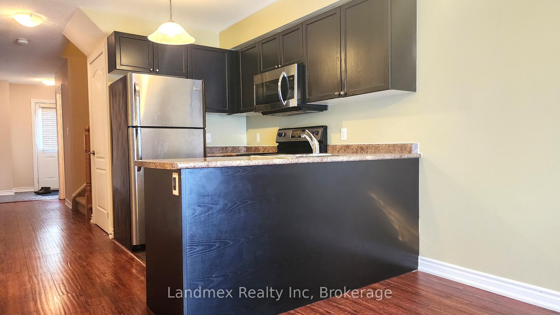 Photo 8 of Unit 43, 227 Harvie Road, Barrie, Holly — HOMEH