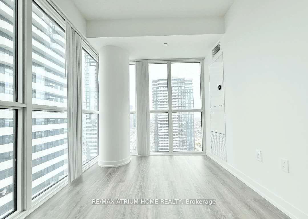 Photo 6 of Unit 3915, 195 Commerce Street, Vaughan, Vaughan Corporate Centre — HOMEH
