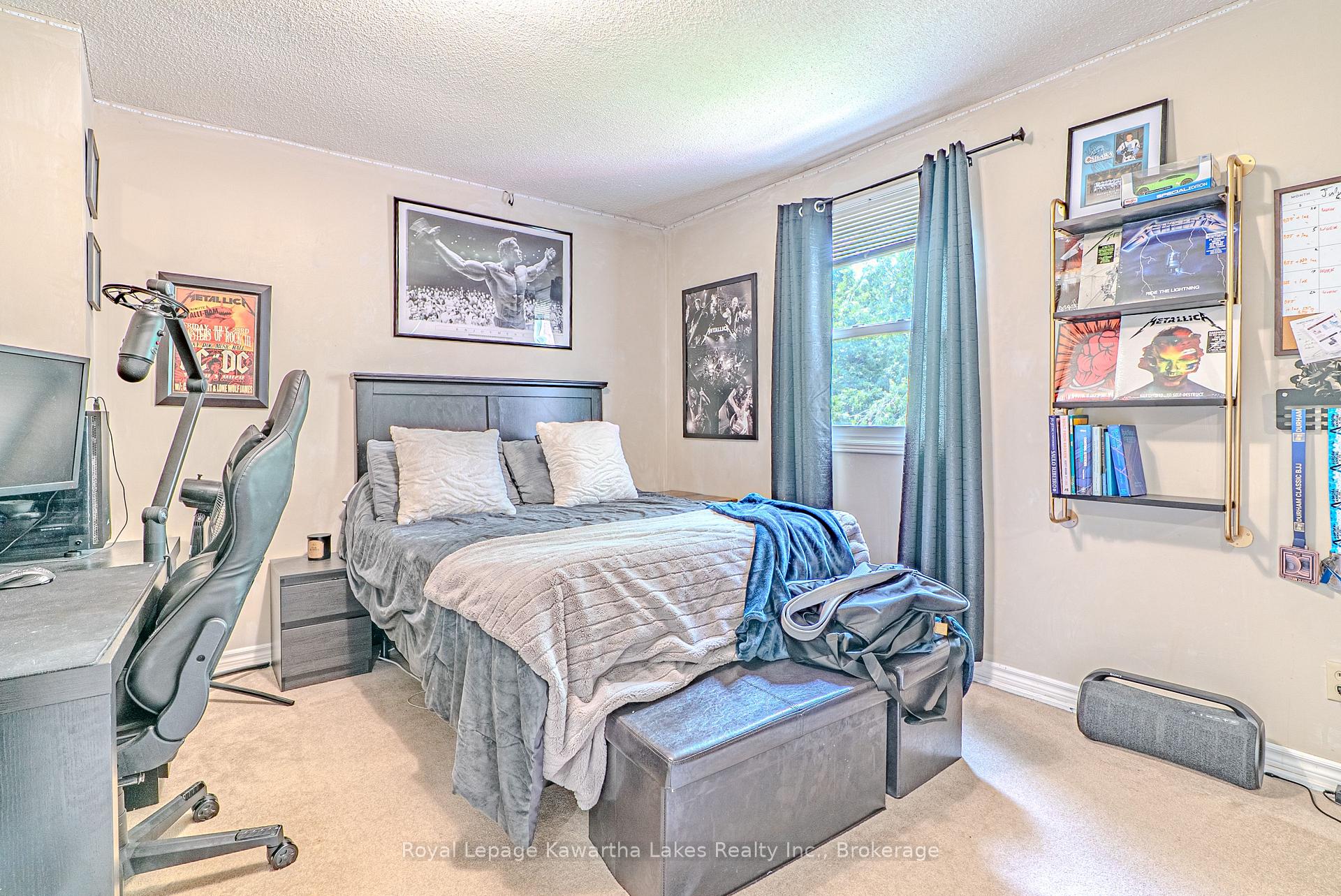 Photo 23 of 38 Lipton Crescent, Whitby, Pringle Creek — HOMEH