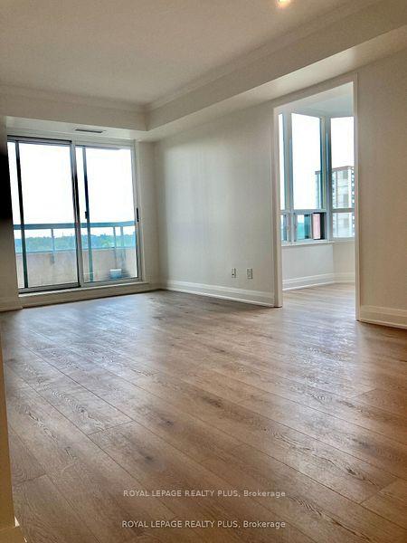 Photo 6 of Unit PH 409, 5 Emerald Lane, Vaughan, Crestwood-Springfarm-Yorkhill — HOMEH