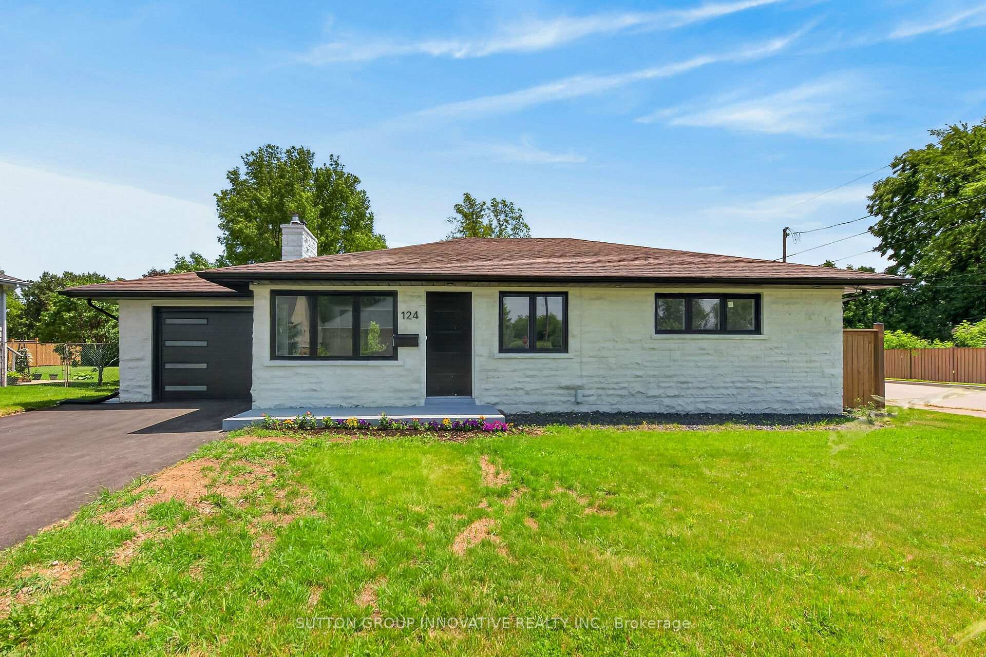 Photo 4 of 124 Corman Avenue, Hamilton, Stoney Creek — HOMEH