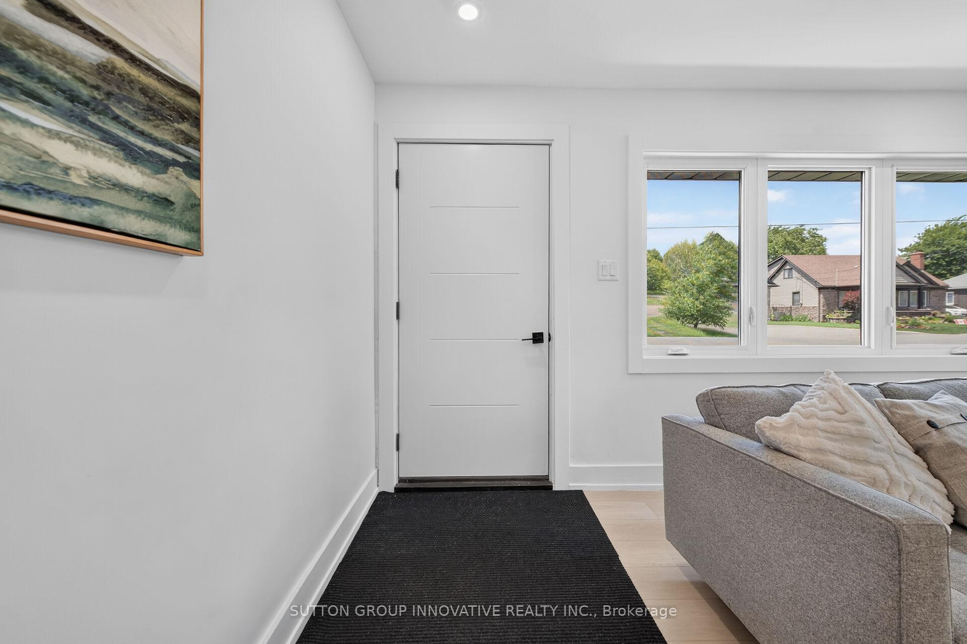 Photo 6 of 124 Corman Avenue, Hamilton, Stoney Creek — HOMEH