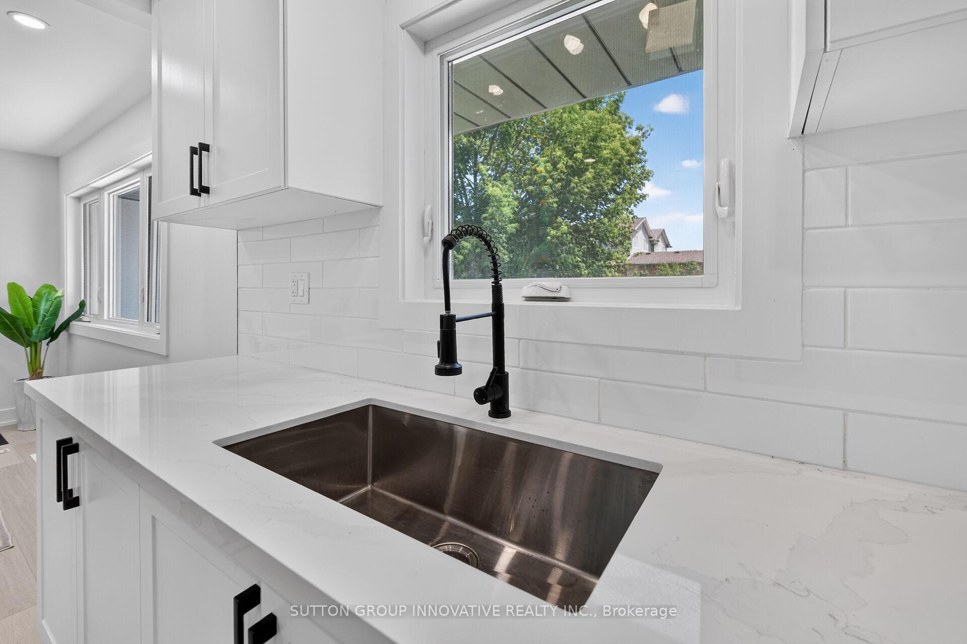 Photo 25 of 124 Corman Avenue, Hamilton, Stoney Creek — HOMEH