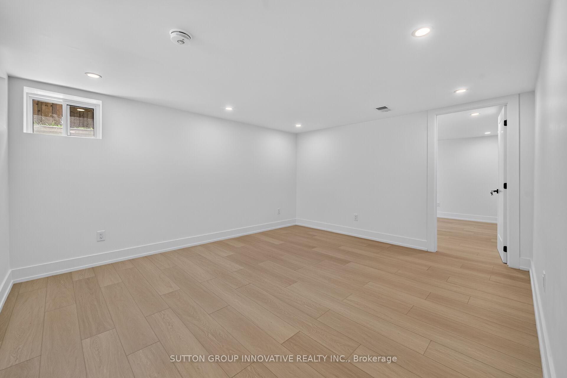 Photo 36 of 124 Corman Avenue, Hamilton, Stoney Creek — HOMEH
