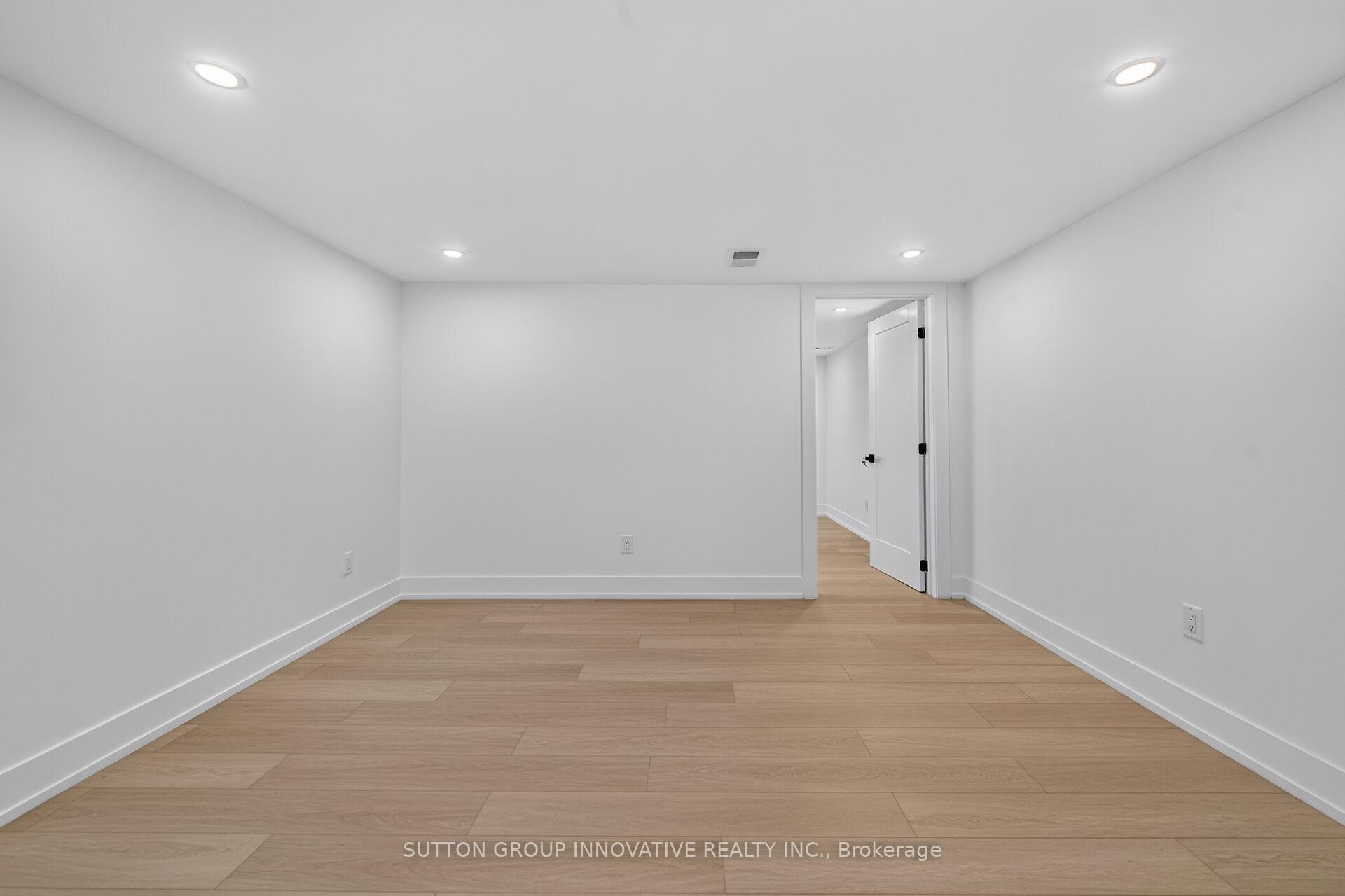 Photo 37 of 124 Corman Avenue, Hamilton, Stoney Creek — HOMEH