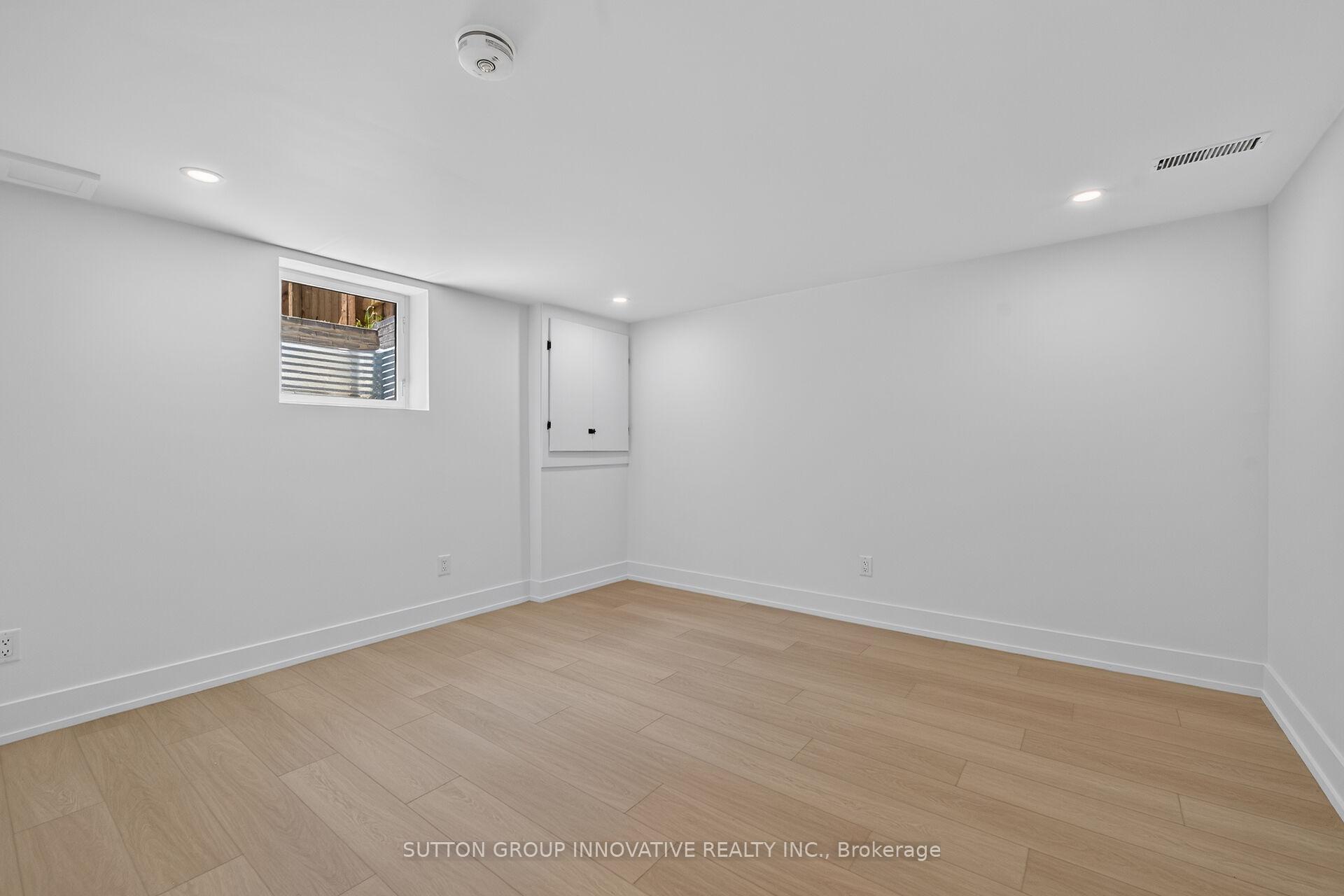Photo 39 of 124 Corman Avenue, Hamilton, Stoney Creek — HOMEH
