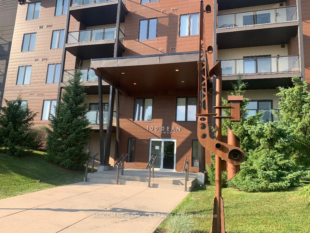 Photo 2 of Unit 414, 100 Dean Avenue, Barrie, Painswick South — HOMEH