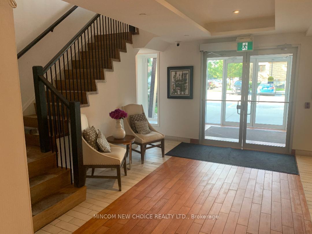 Photo 4 of Unit 414, 100 Dean Avenue, Barrie, Painswick South — HOMEH