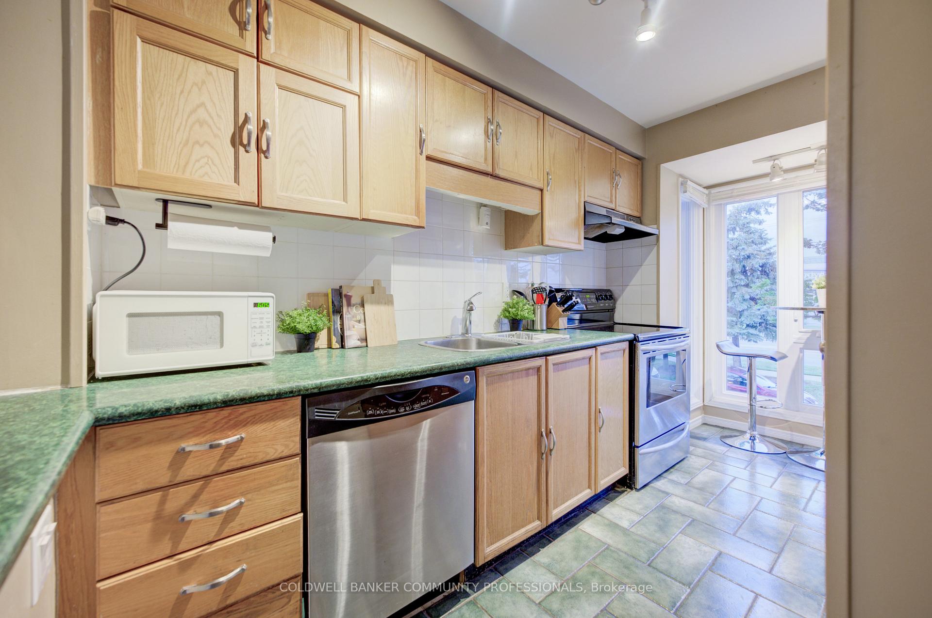 Photo 9 of Unit 128, 895 Maple Avenue, Burlington, Brant — HOMEH