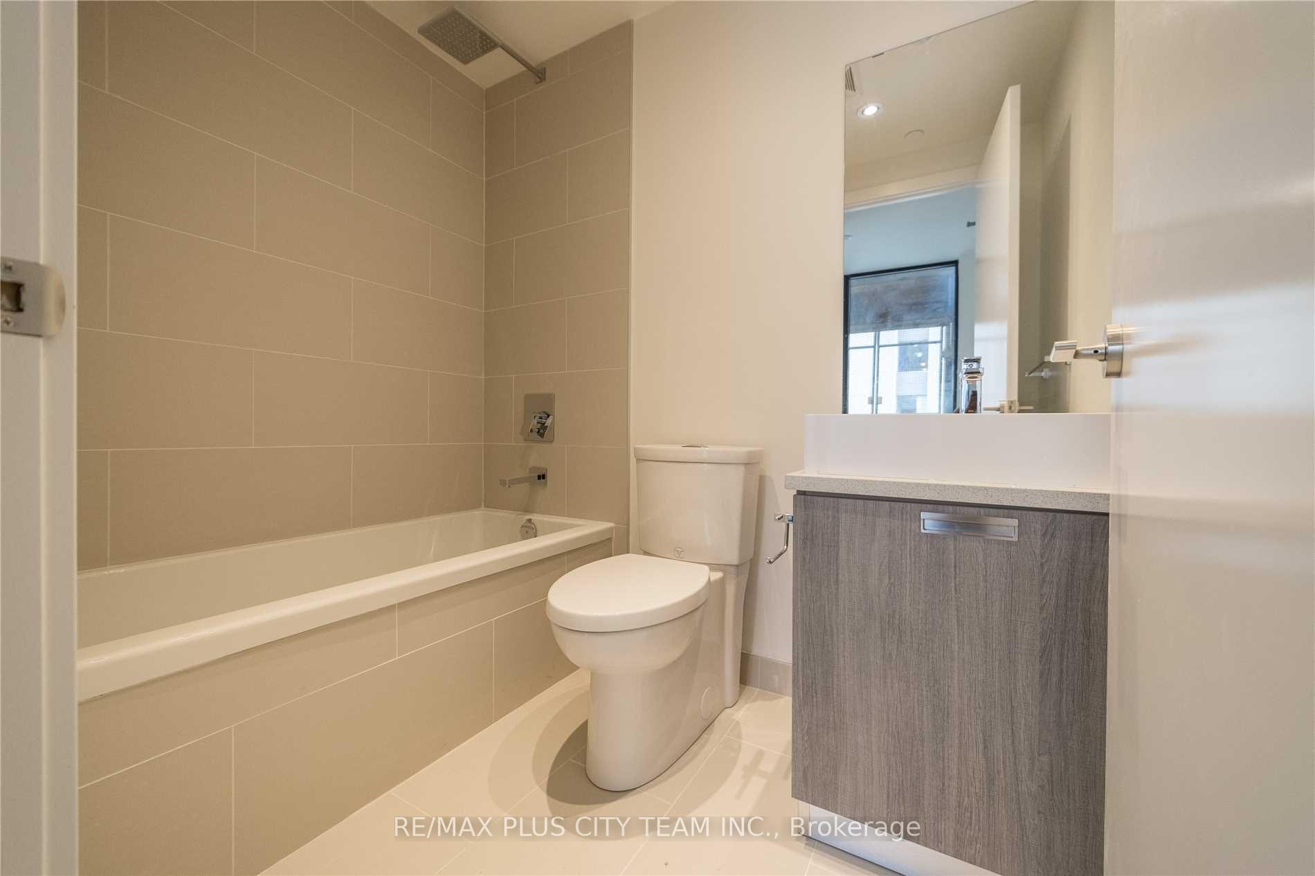 Photo 10 of Unit 309, 246 Logan Avenue, Toronto, South Riverdale — HOMEH