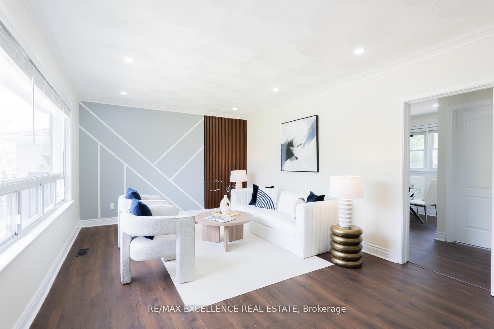 Photo 9 of 431 Delrex Boulevard, Halton Hills, Georgetown — HOMEH