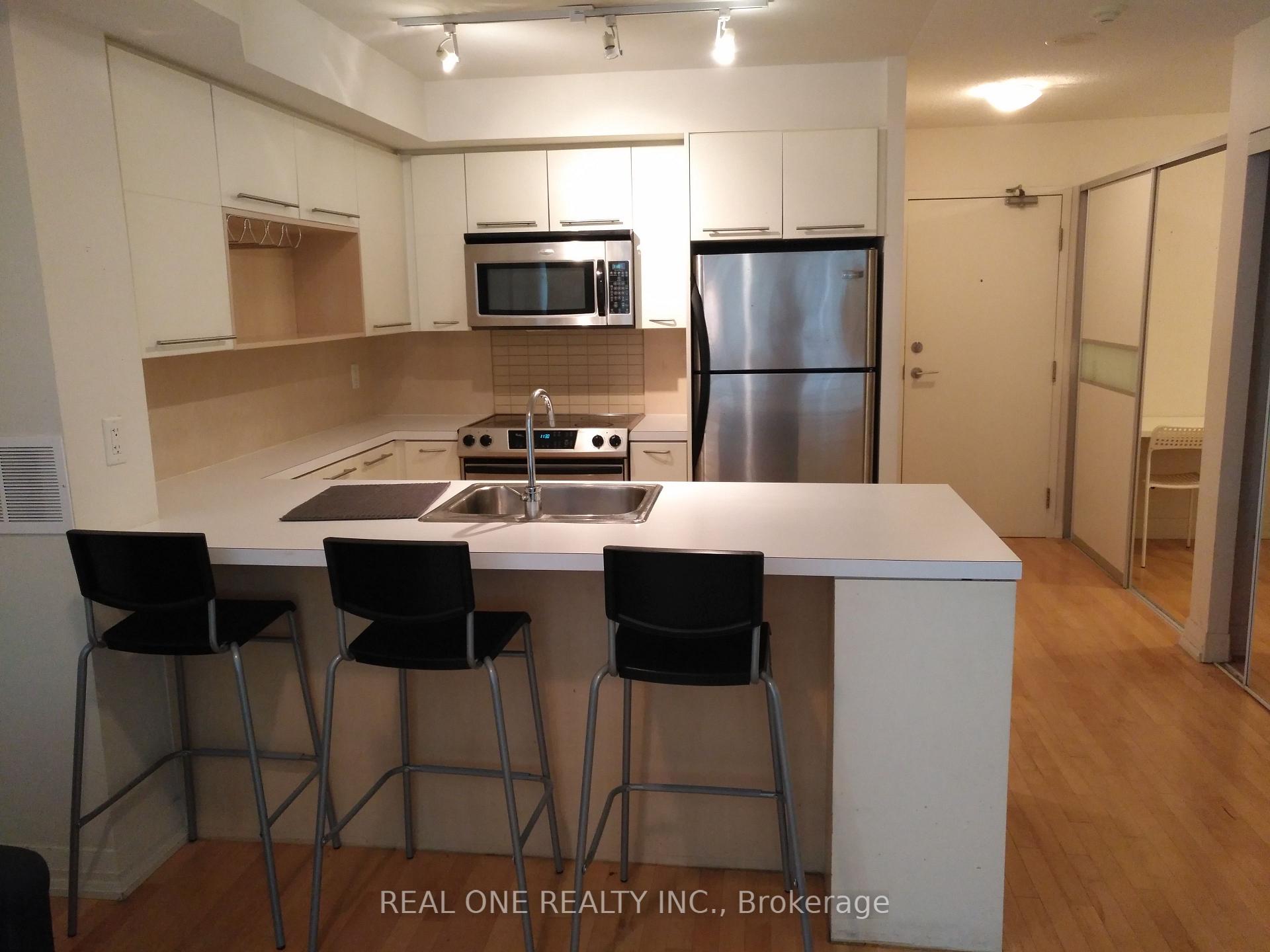Photo 1 of Unit 306, 21 Carlton Street, Toronto, Church-Yonge Corridor — HOMEH