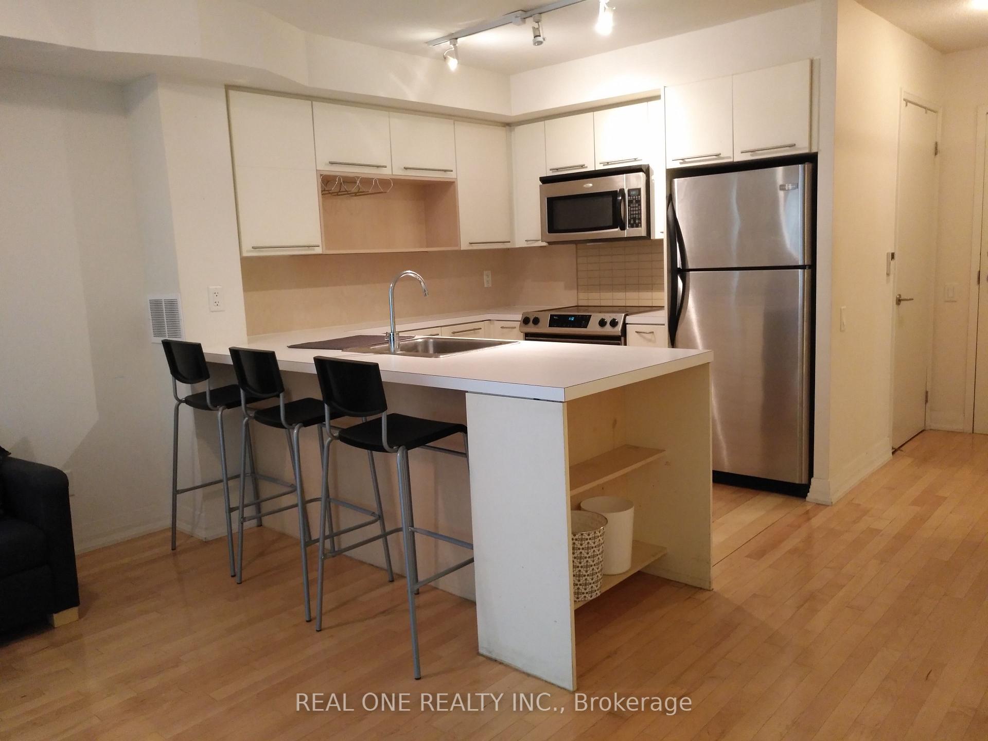 Photo 2 of Unit 306, 21 Carlton Street, Toronto, Church-Yonge Corridor — HOMEH