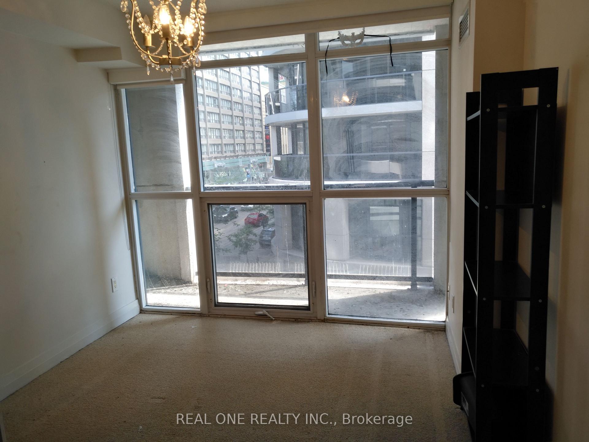 Photo 6 of Unit 306, 21 Carlton Street, Toronto, Church-Yonge Corridor — HOMEH
