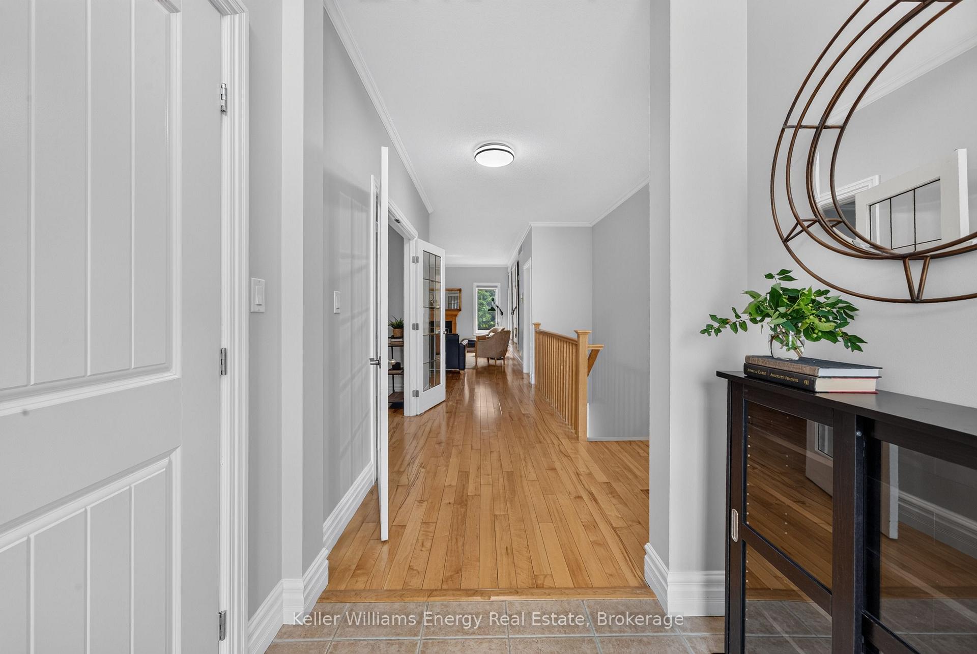 Photo 5 of 19 Jasper Avenue, Prince Edward County, Picton Ward — HOMEH