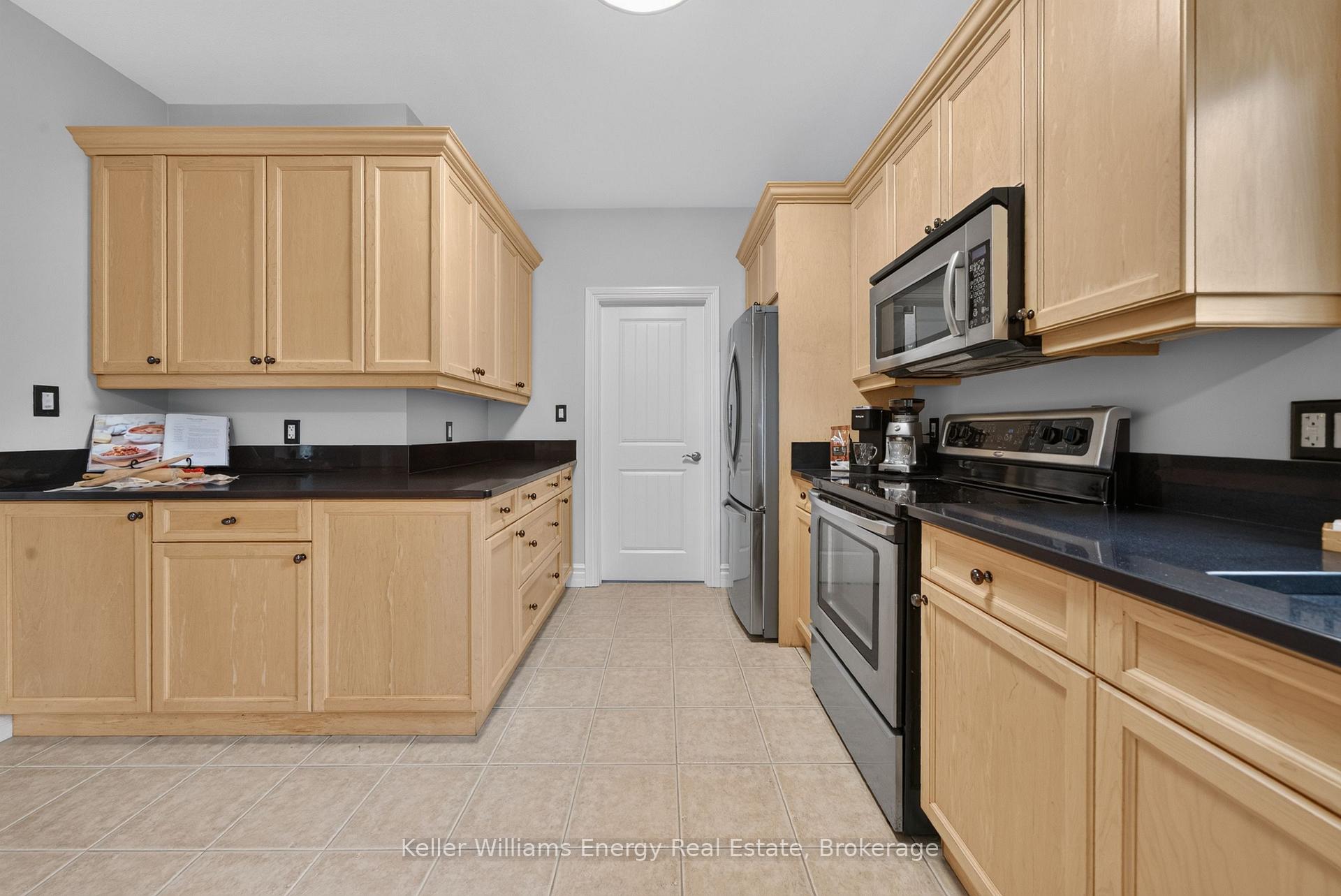 Photo 18 of 19 Jasper Avenue, Prince Edward County, Picton Ward — HOMEH
