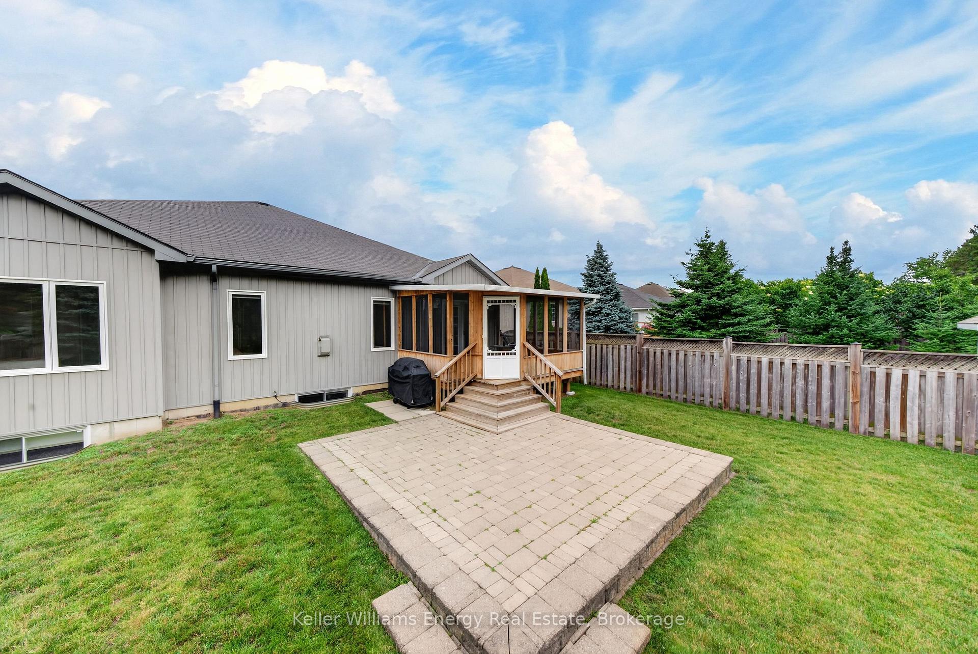 Photo 44 of 19 Jasper Avenue, Prince Edward County, Picton Ward — HOMEH