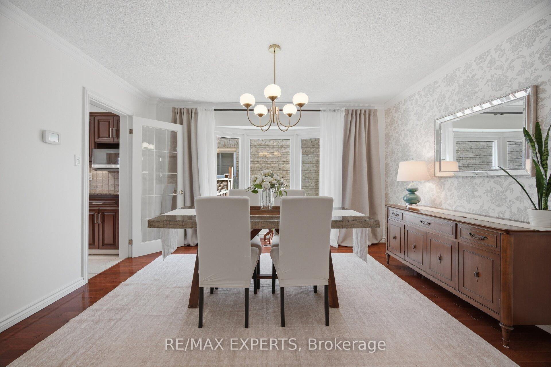 Photo 8 of 12 Kingfisher Court, Brampton, Snelgrove — HOMEH