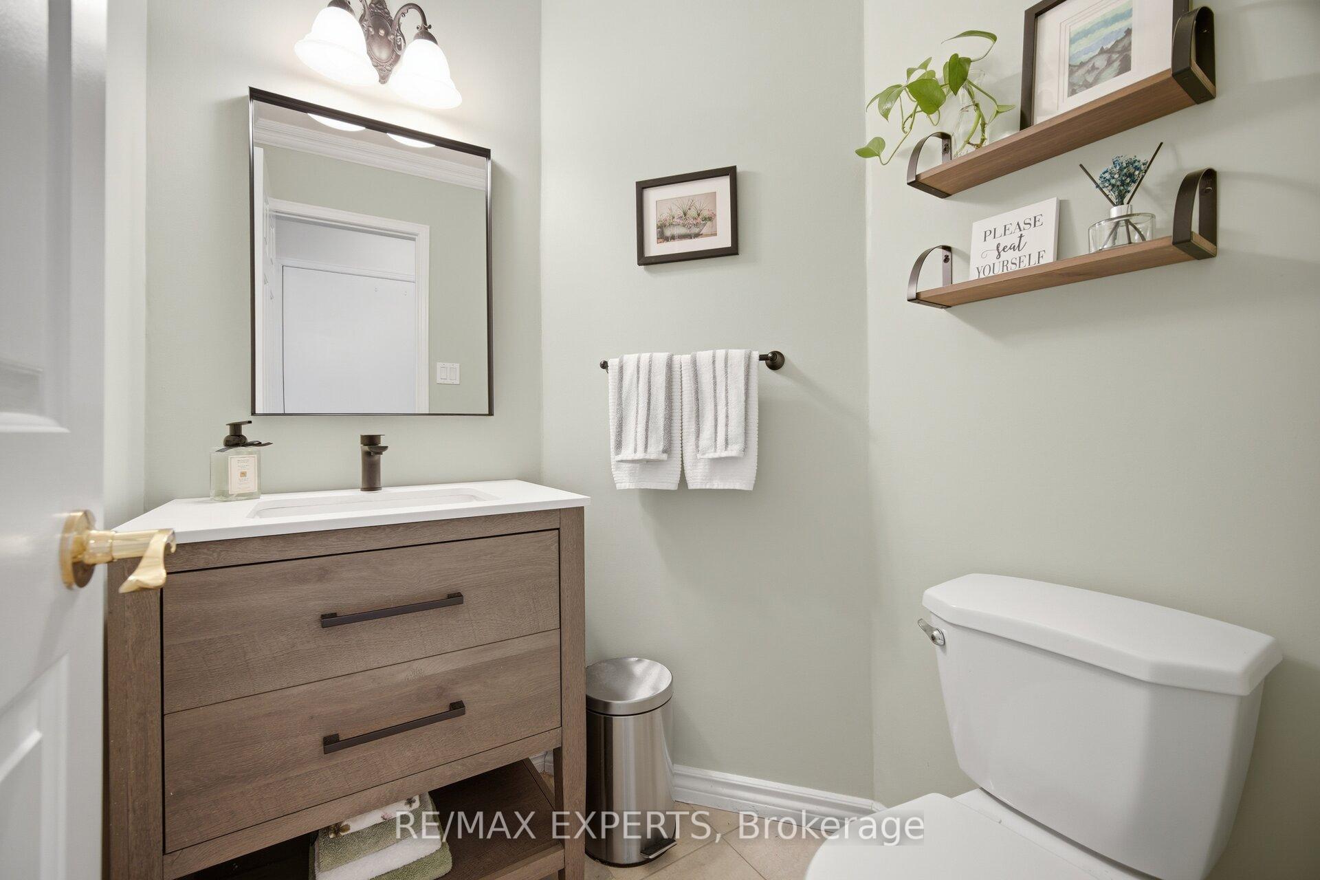 Photo 26 of 12 Kingfisher Court, Brampton, Snelgrove — HOMEH