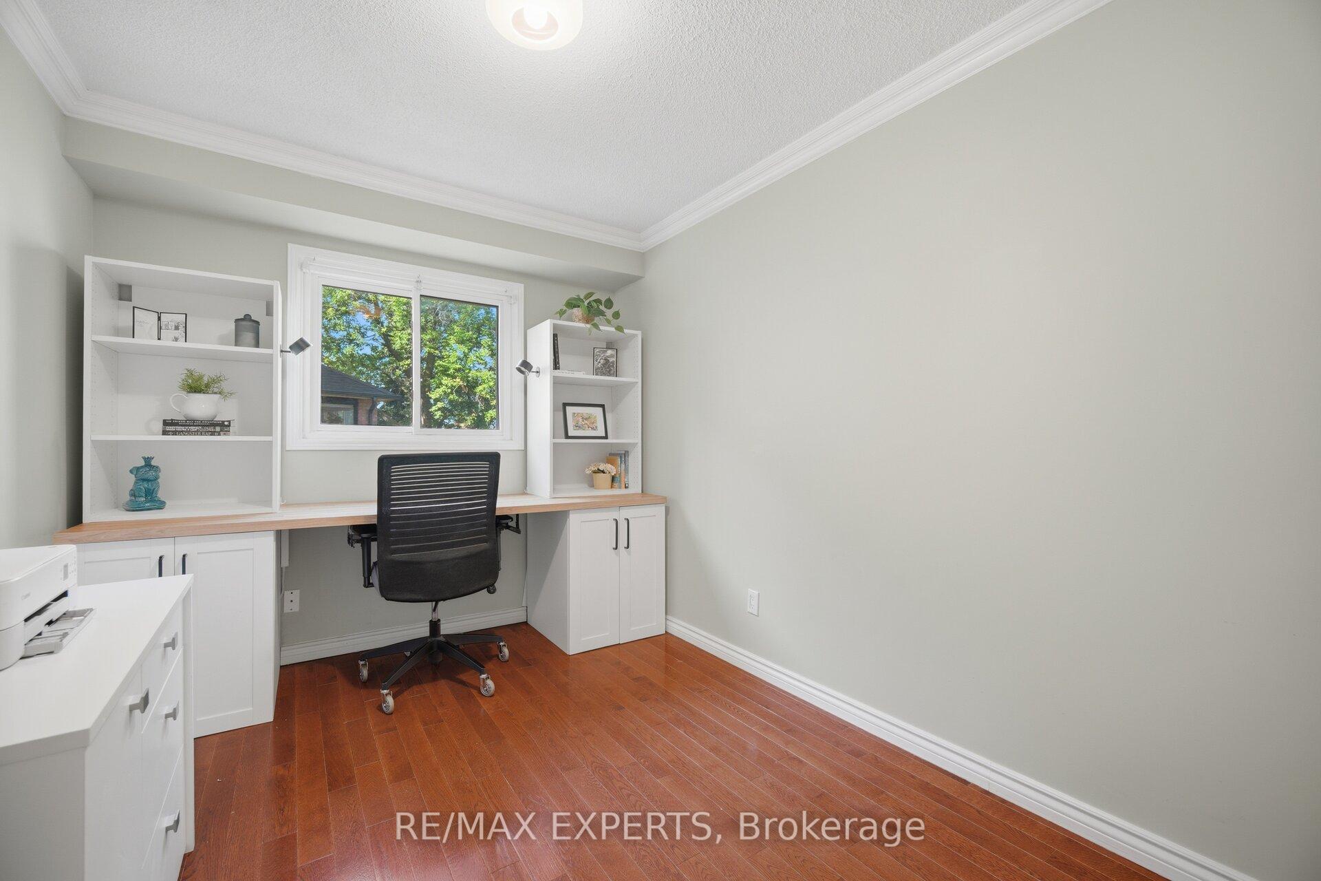 Photo 27 of 12 Kingfisher Court, Brampton, Snelgrove — HOMEH